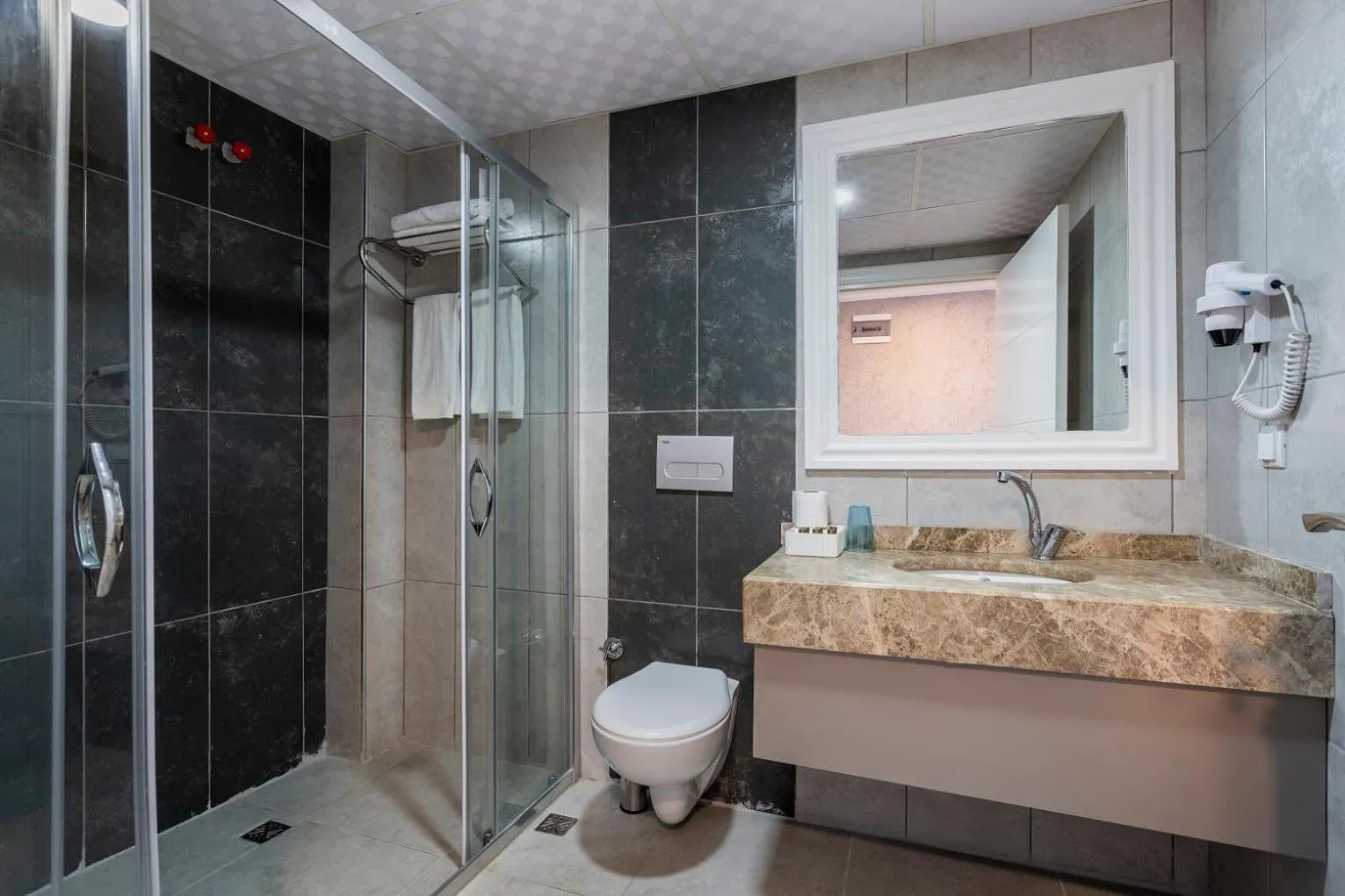 Bathroom in TAMARA Business Otel