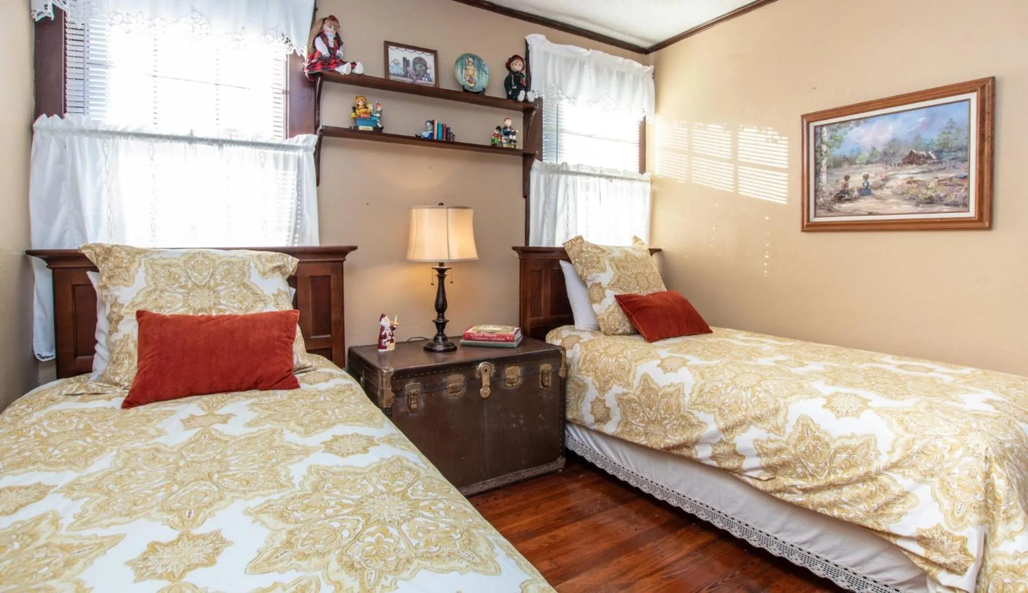 Bed in 1913 Badin Inn