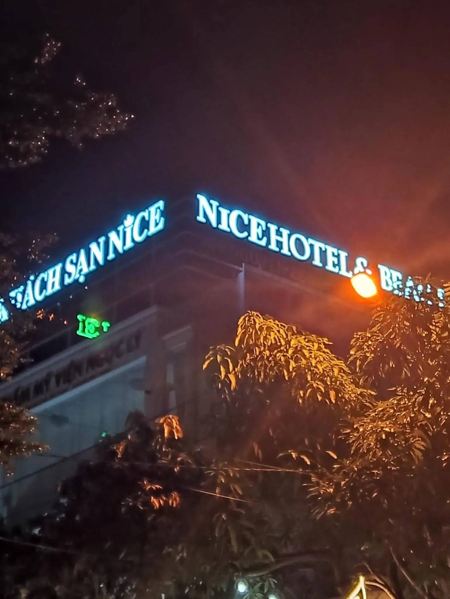 Night in Nice Hotel Buôn Ma Thuột