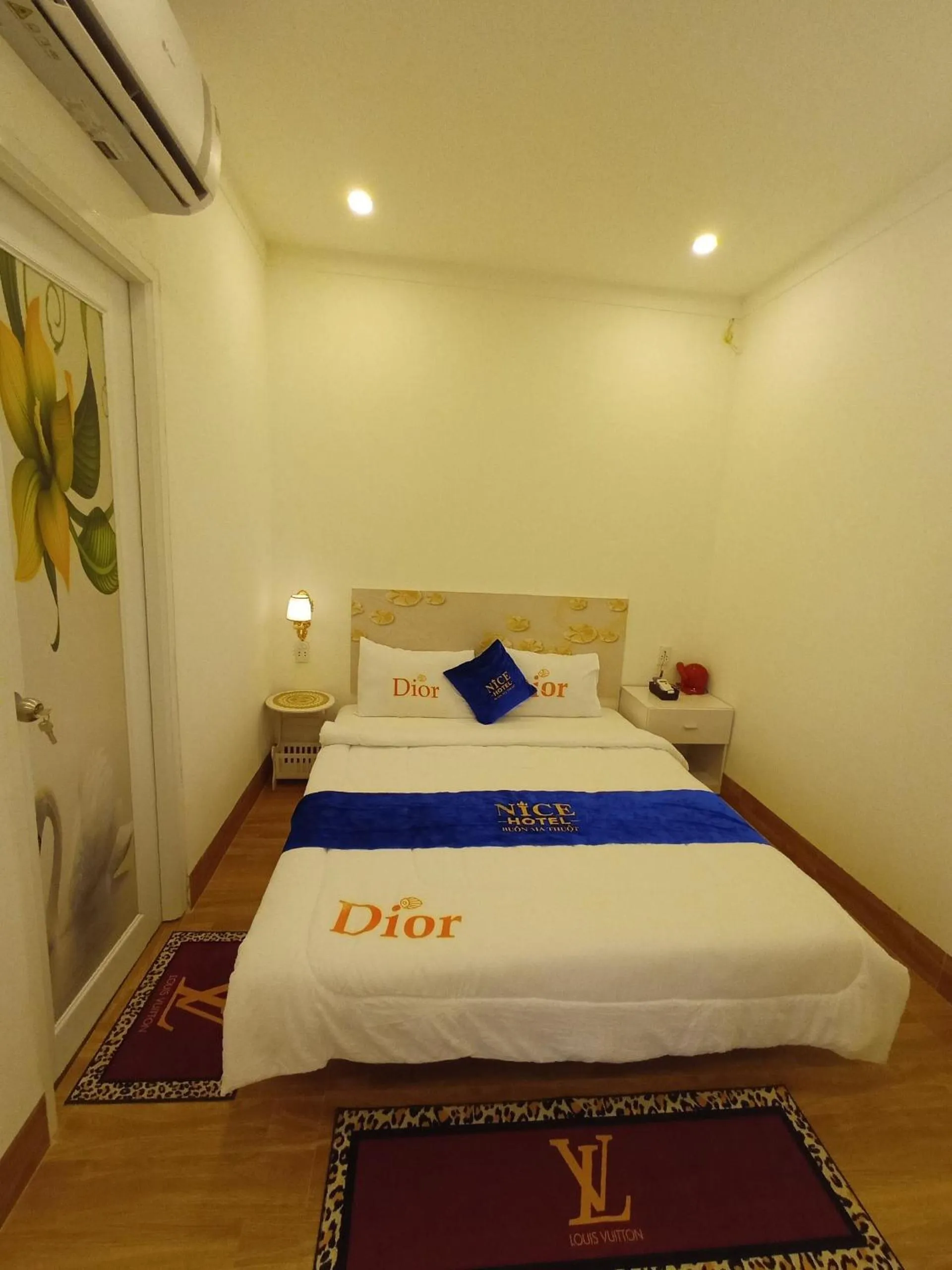 Bedroom, Bed in Nice Hotel Buôn Ma Thuột