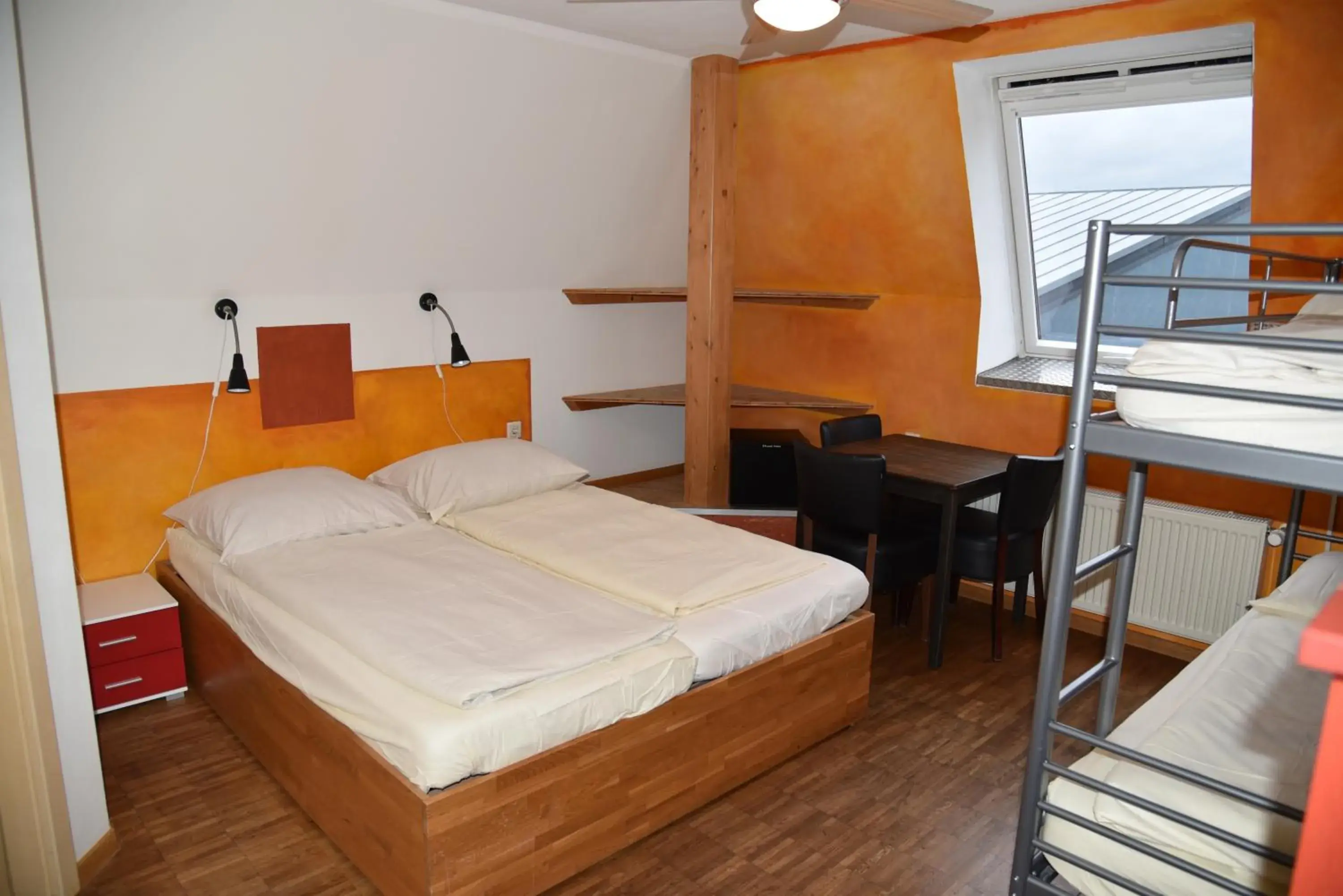 Family Room with Bathroom in Hostel Alex 30 Family Room with Bathroom in Hostel Alex 30