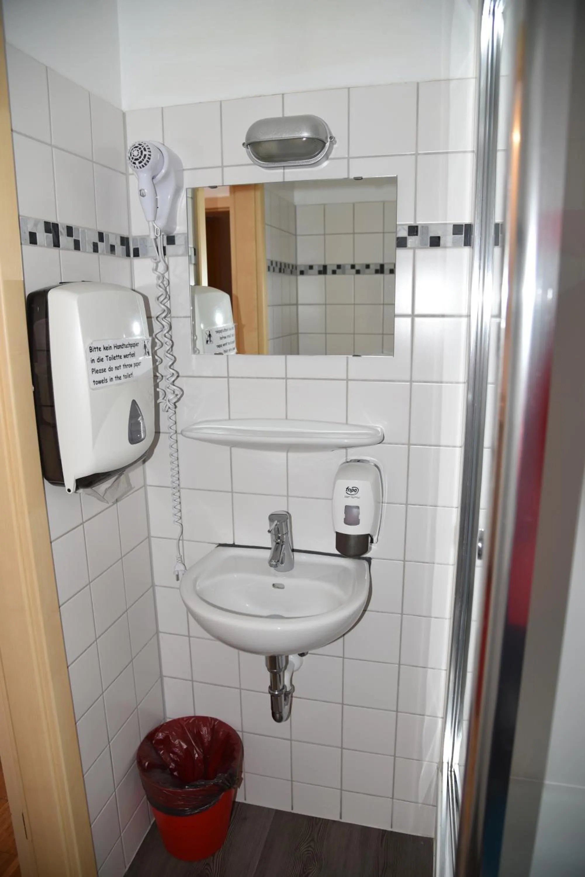 Shower in Hostel Alex 30