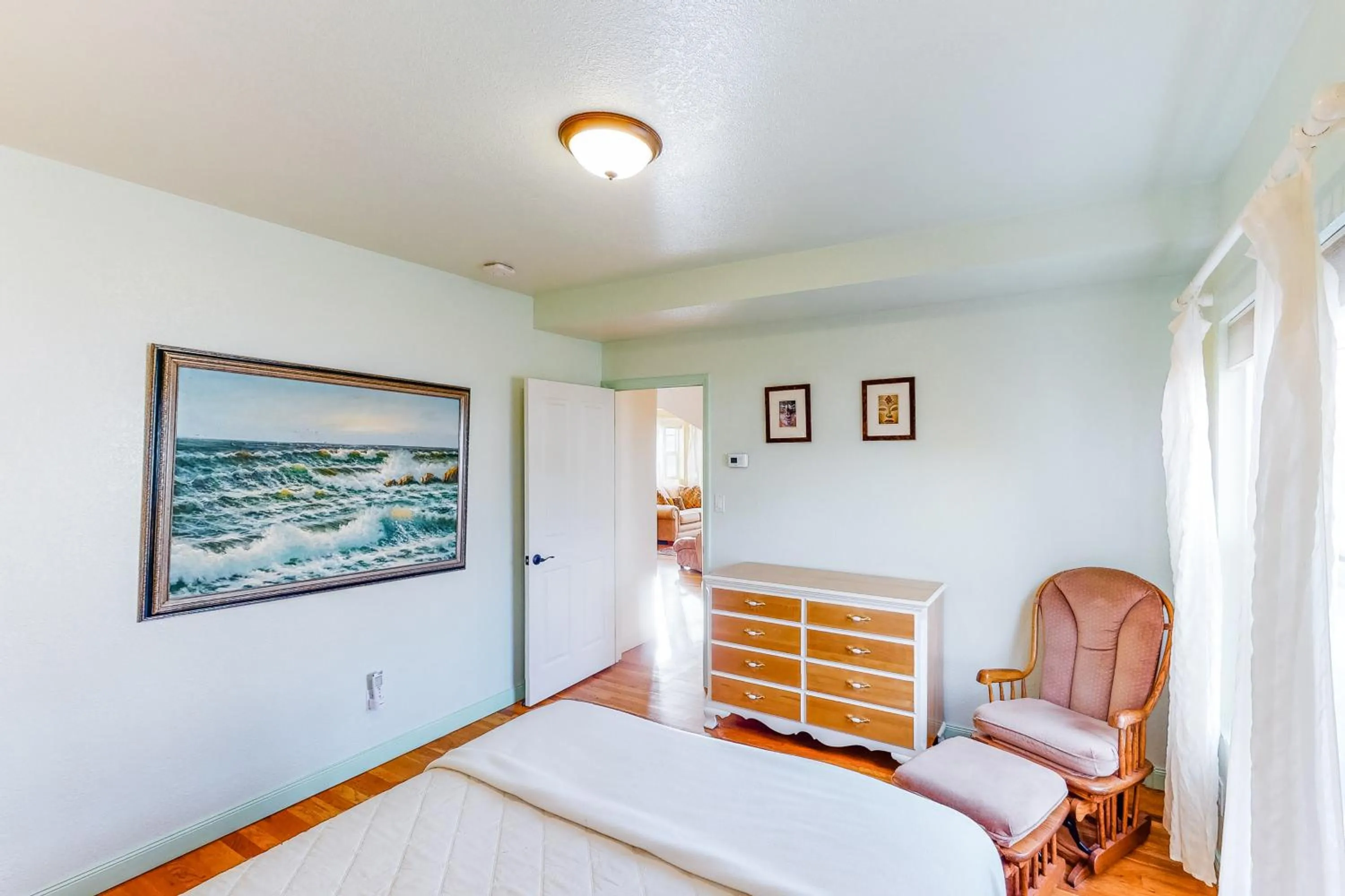 Bed in Cottage at Nye Beach