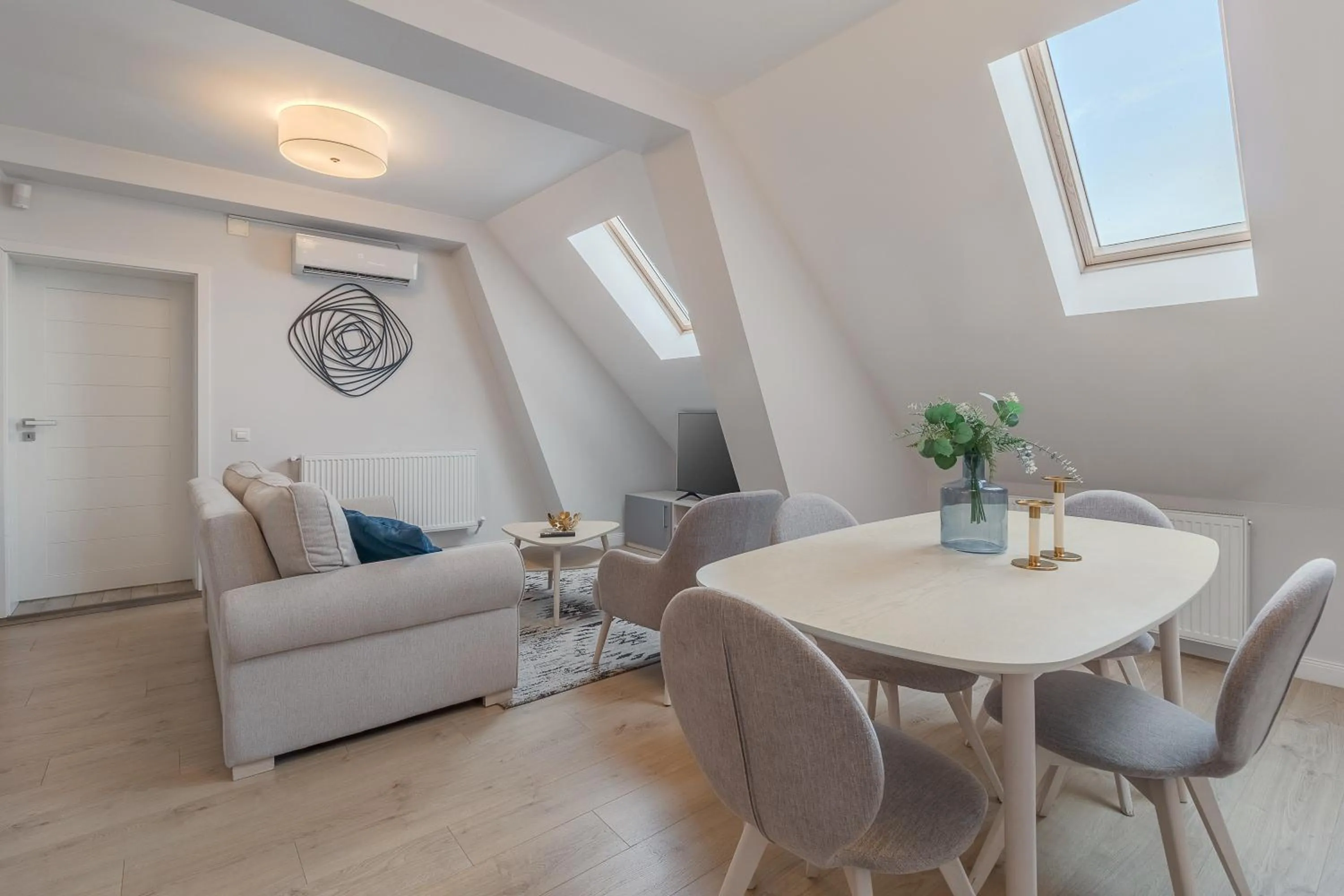 Living room in Dozsa Residence