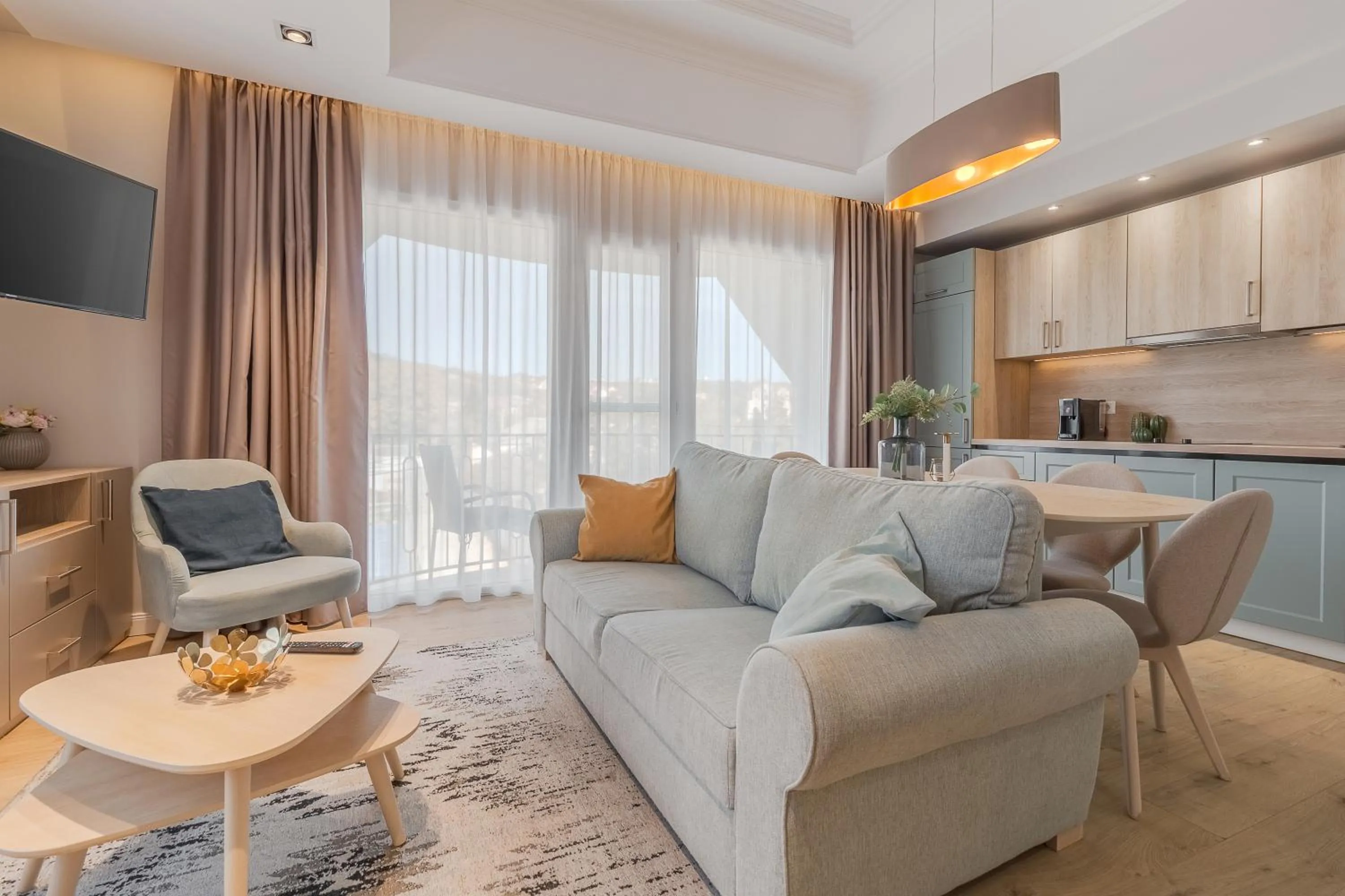 TV and multimedia in Dozsa Residence