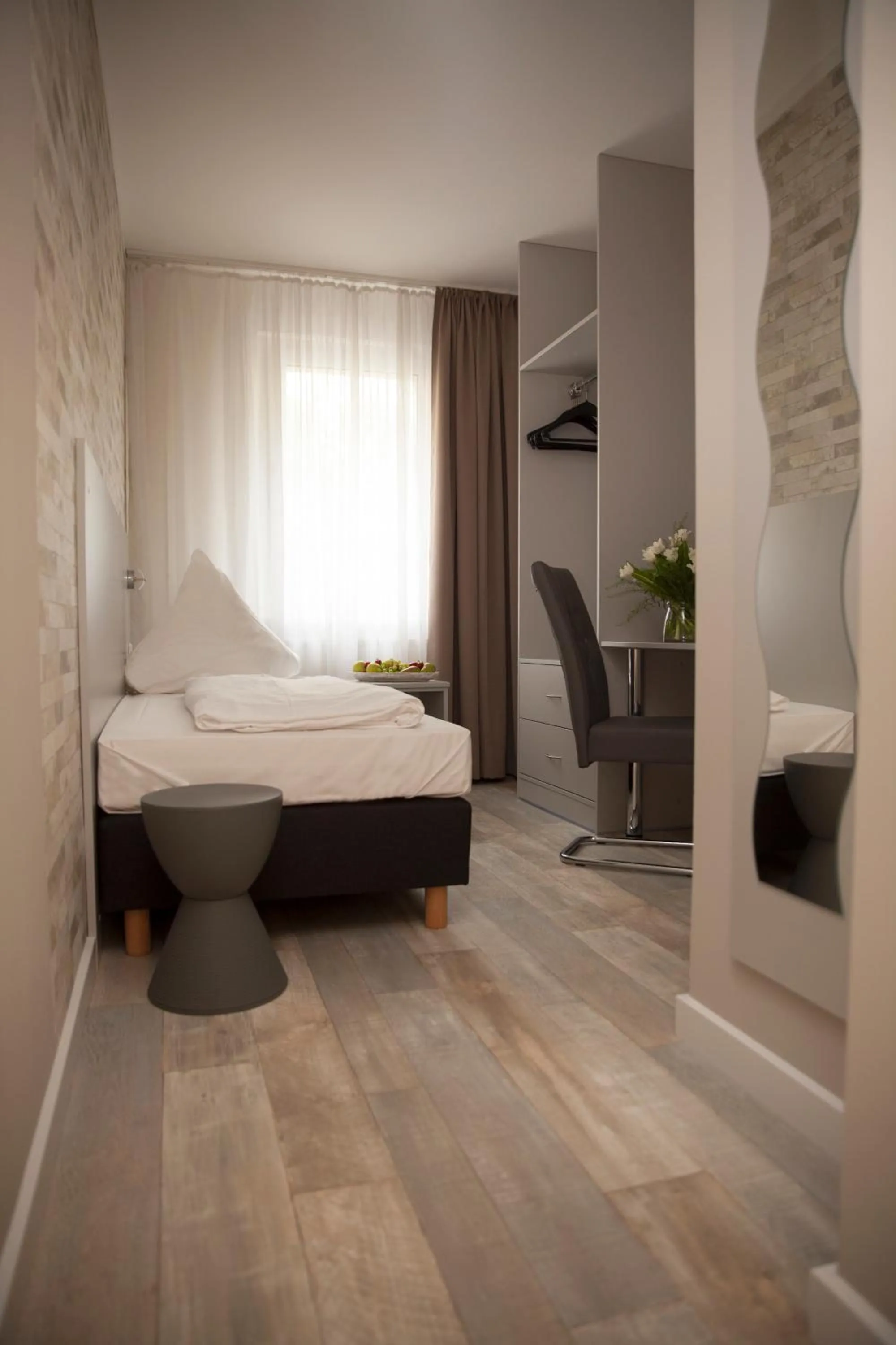 Bedroom, Bed in Hotel Kiez Pension Berlin