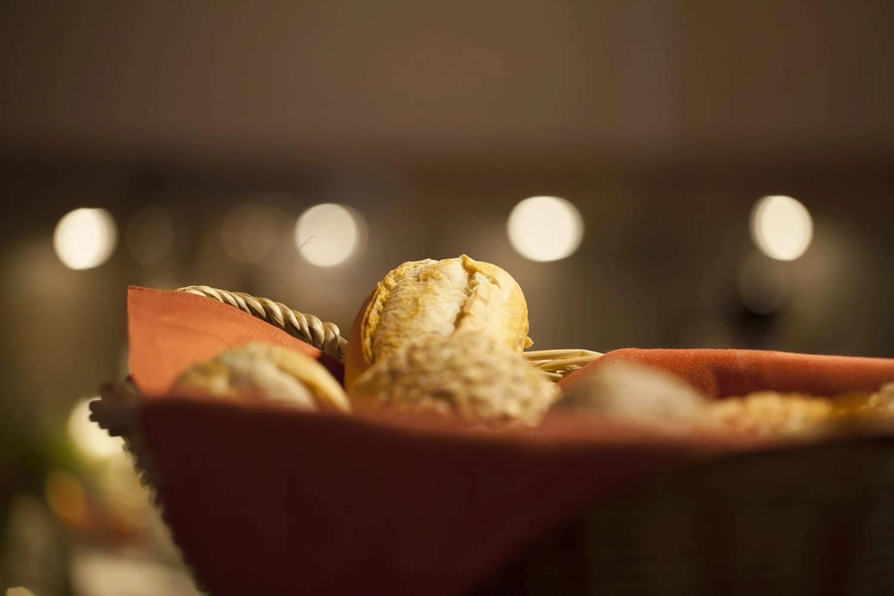 Restaurant/places to eat in Hotel Kiez Pension Berlin