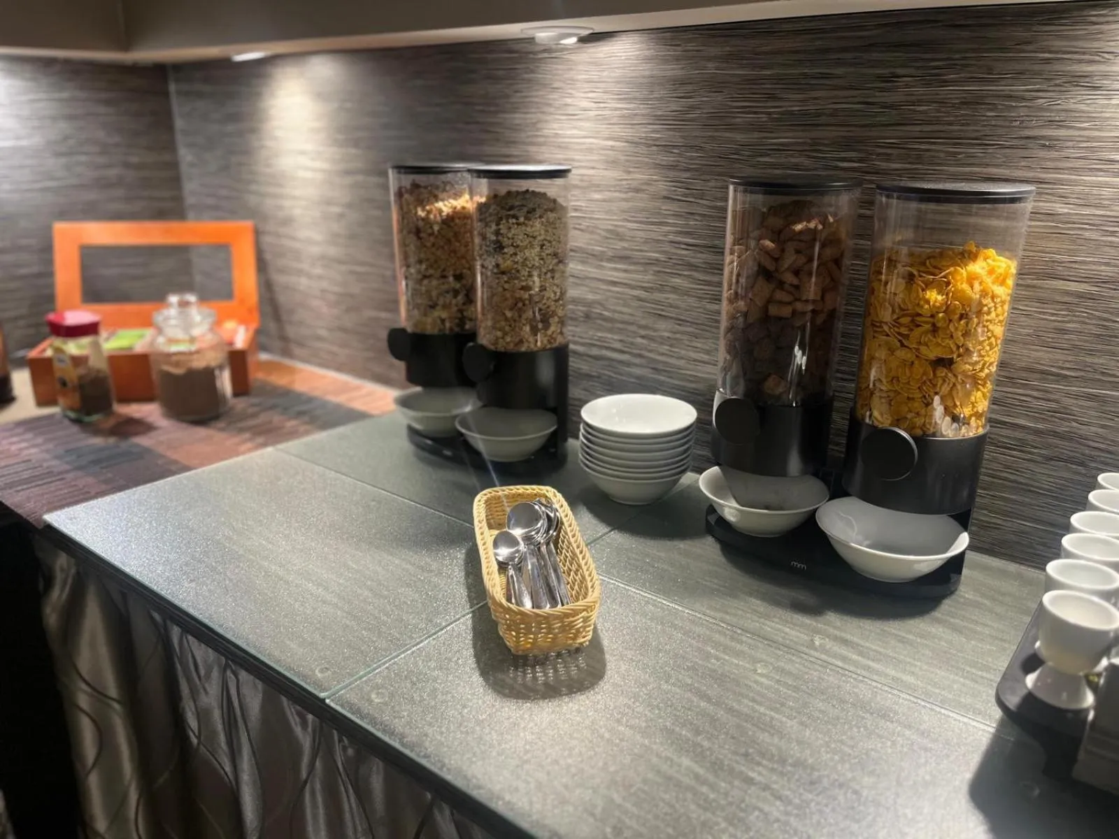 Buffet breakfast in Hotel Kiez Pension Berlin