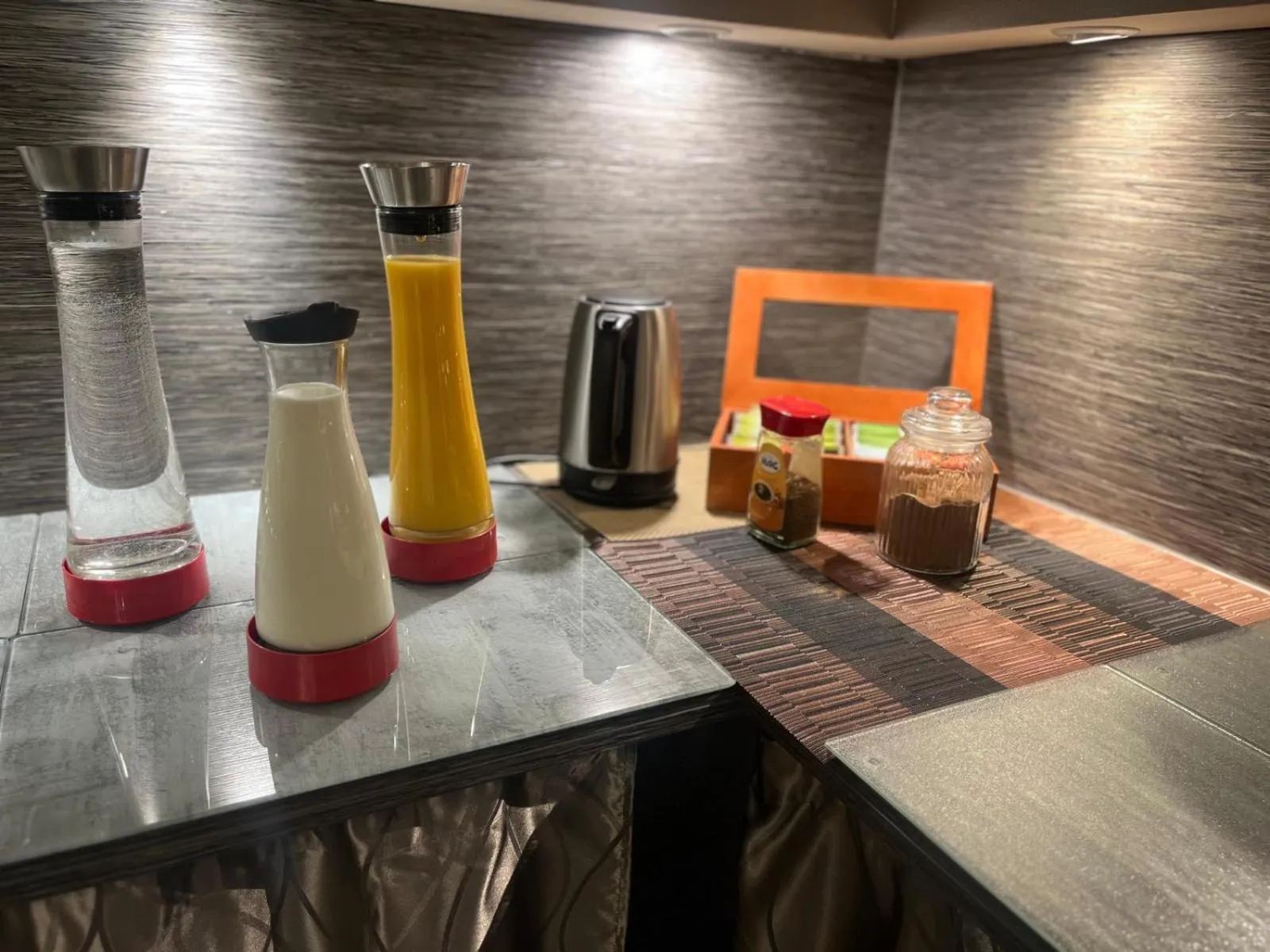 Continental breakfast in Hotel Kiez Pension Berlin