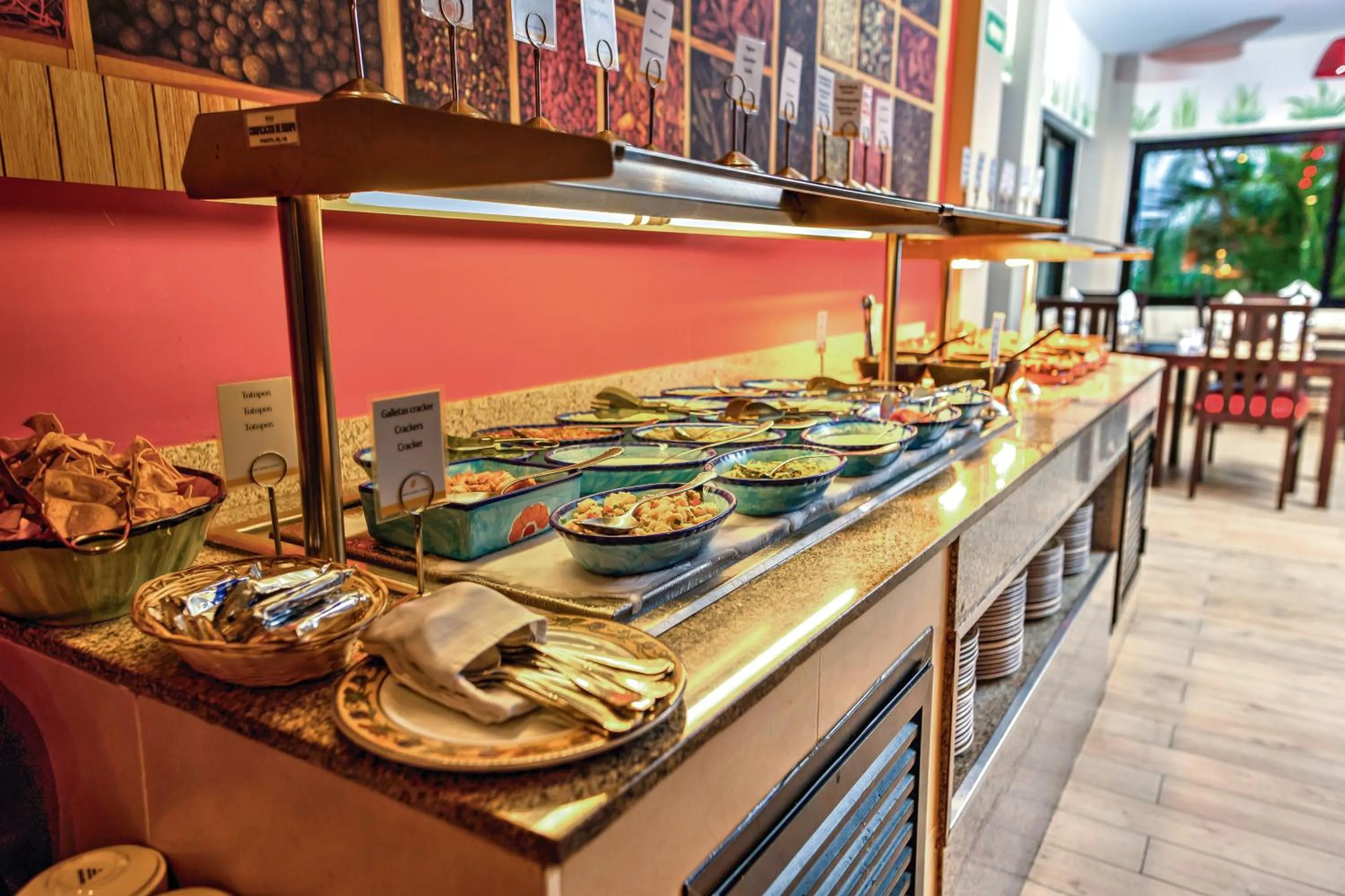 Buffet breakfast in Riu Lupita - All Inclusive