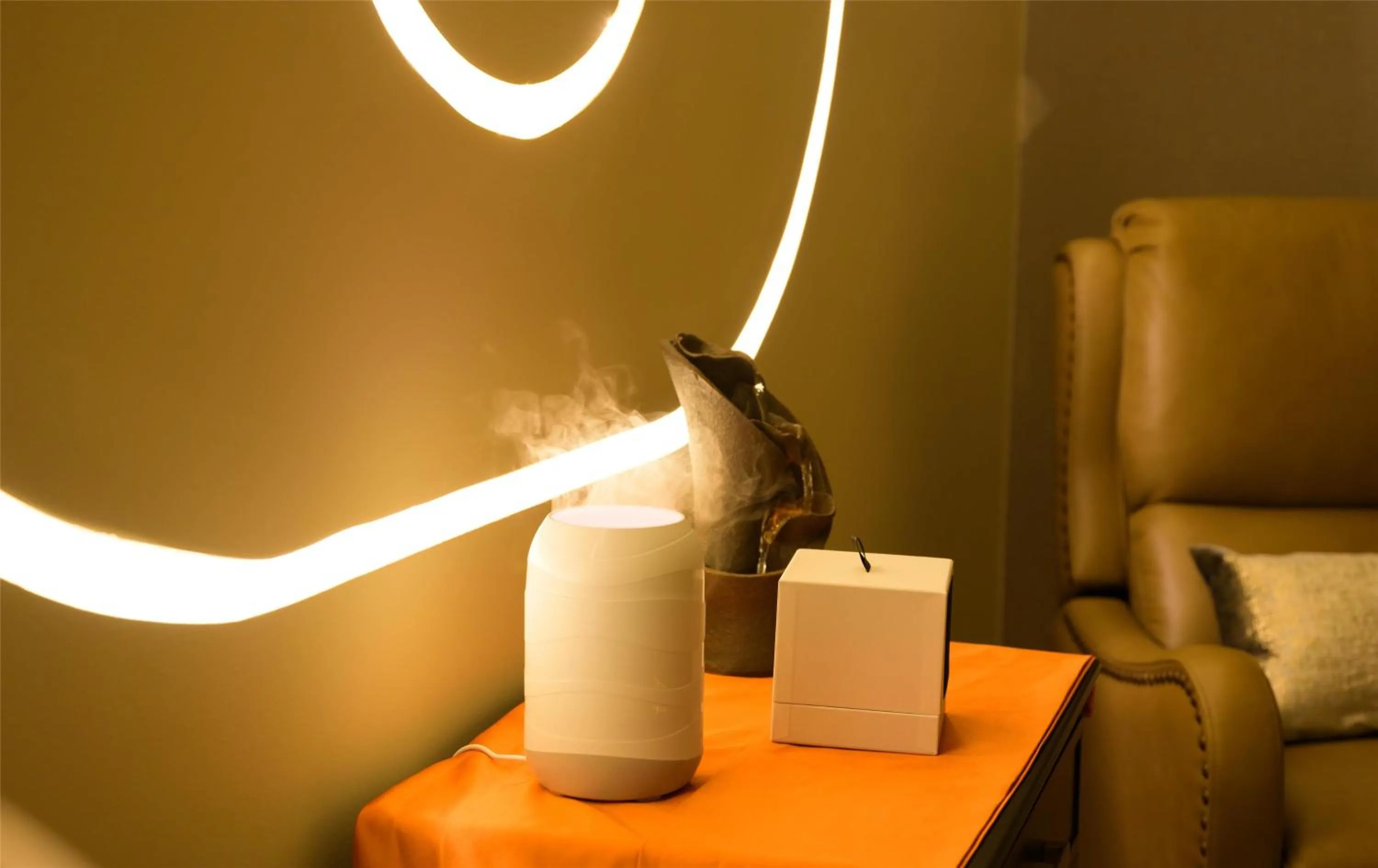 Sports in Blossom Hotel Houston, Curio Collection by Hilton