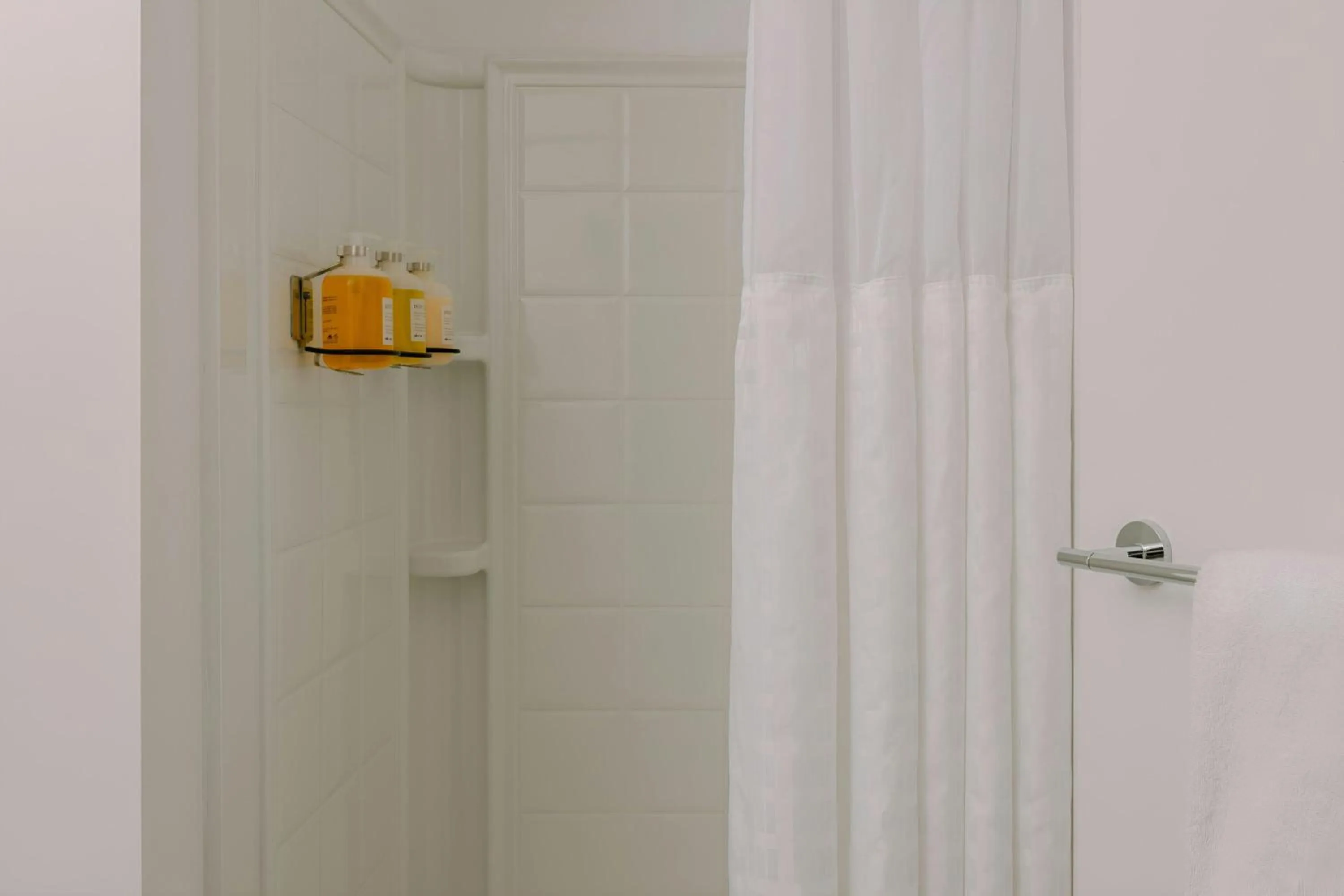 Bathroom in Sonder by Marriott Bonvoy Gabriel Richard Apartments Downtown
