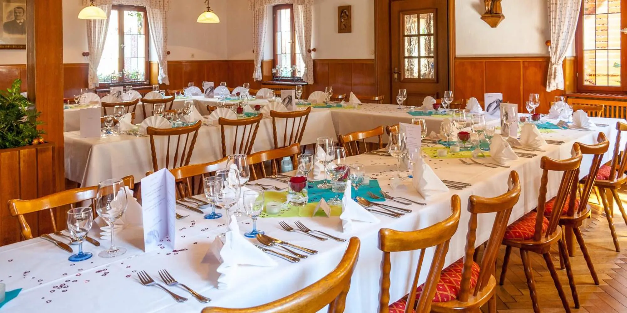 Gasthof und Pension zum Kreuz