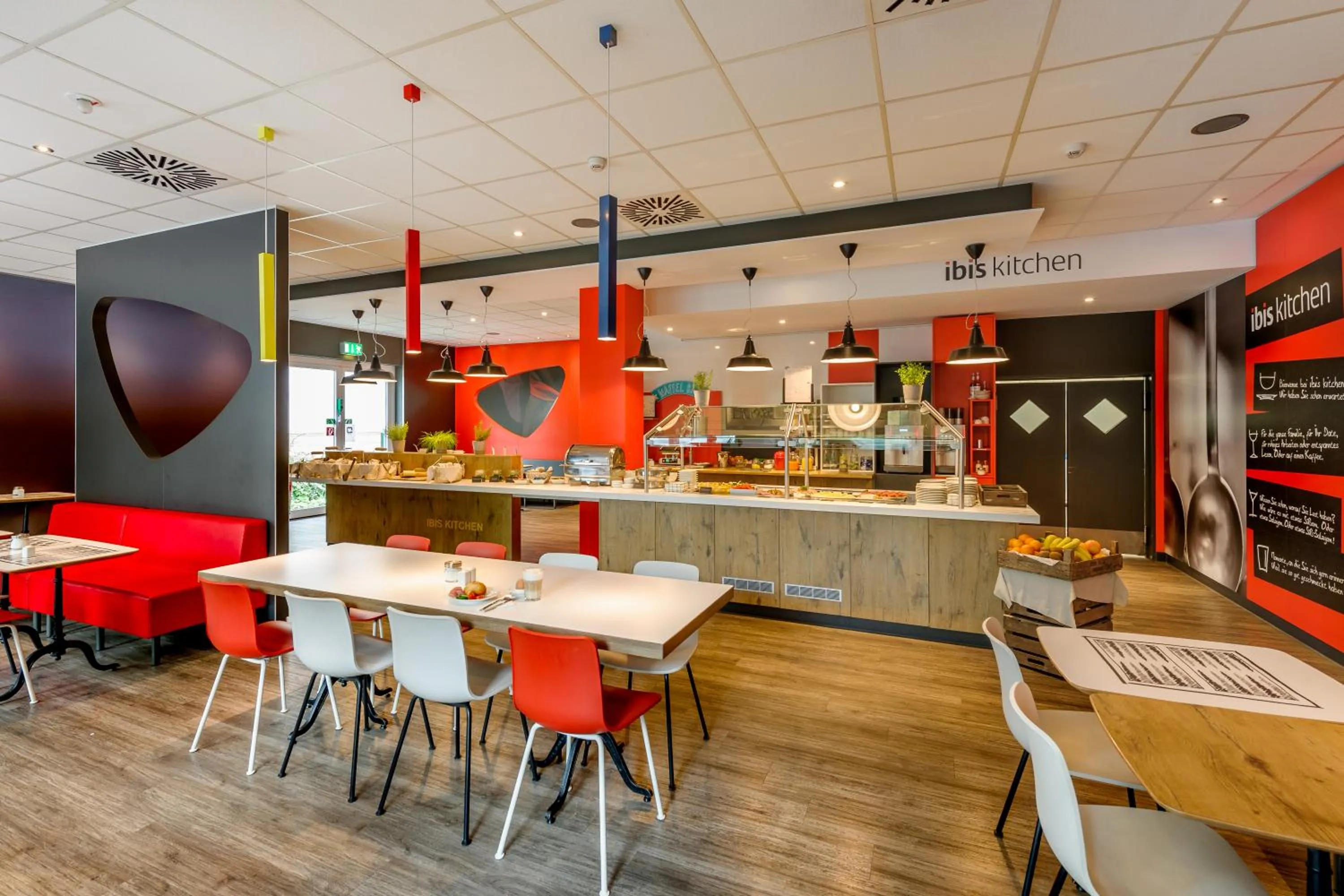 Restaurant/places to eat in ibis Hotel Frankfurt Airport