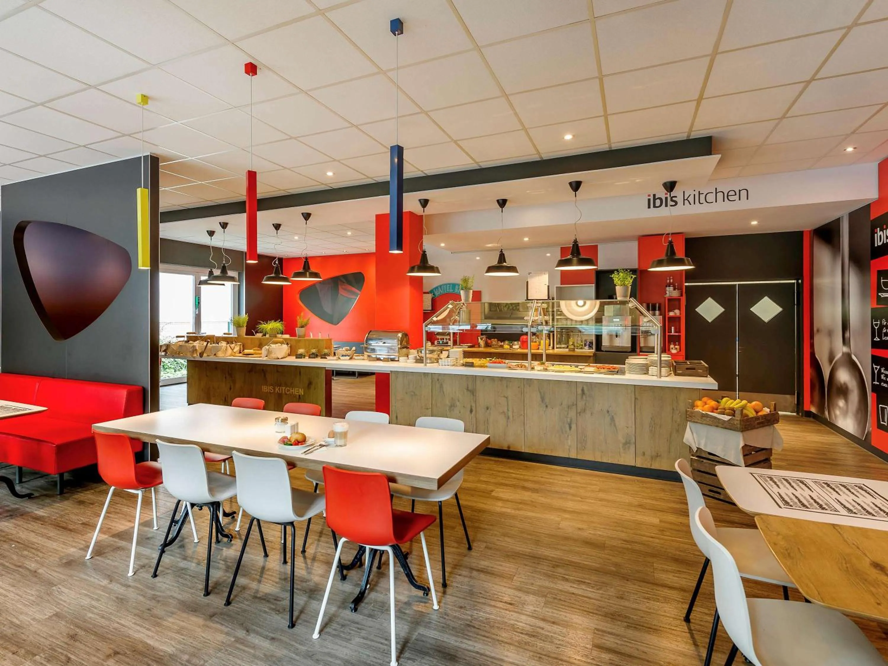 Restaurant/places to eat in ibis Hotel Frankfurt Airport
