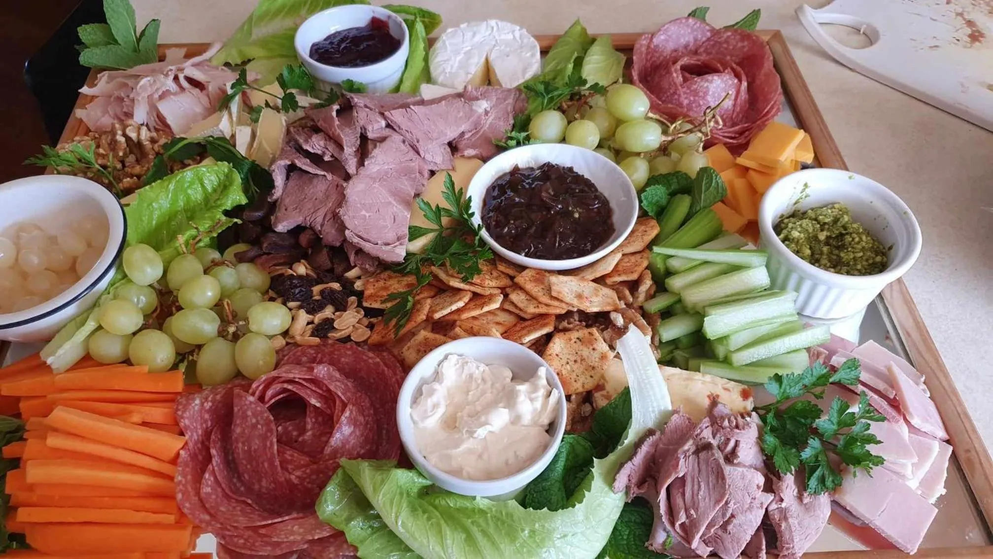 Food and drinks in Century House B & B flatlette