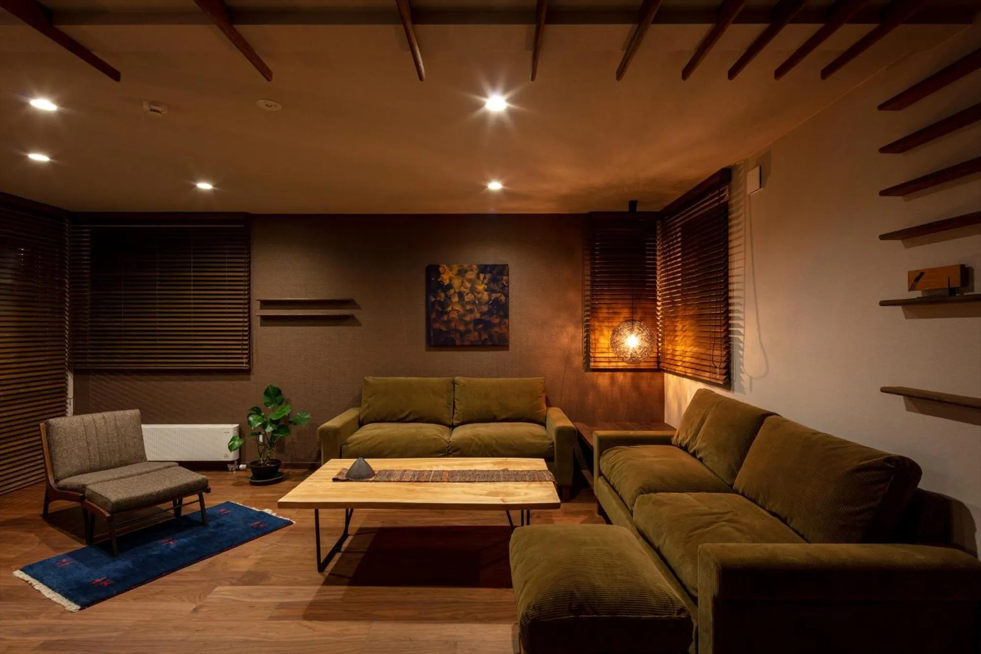 Living room in MOKUREN