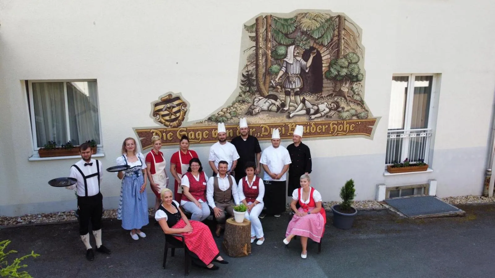 People in Berghotel Drei Brüder Höhe