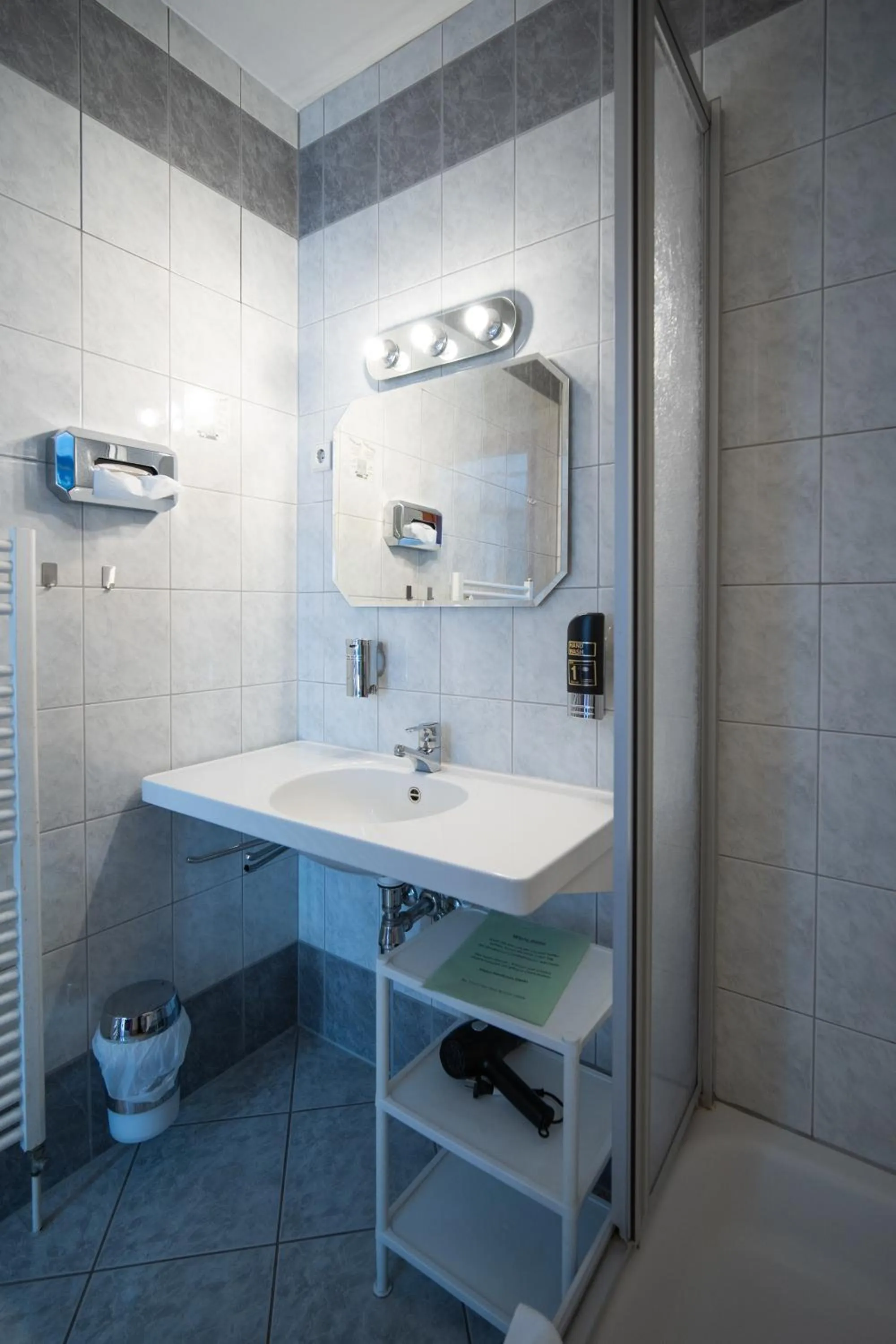 Bathroom in Berghotel Drei Brüder Höhe