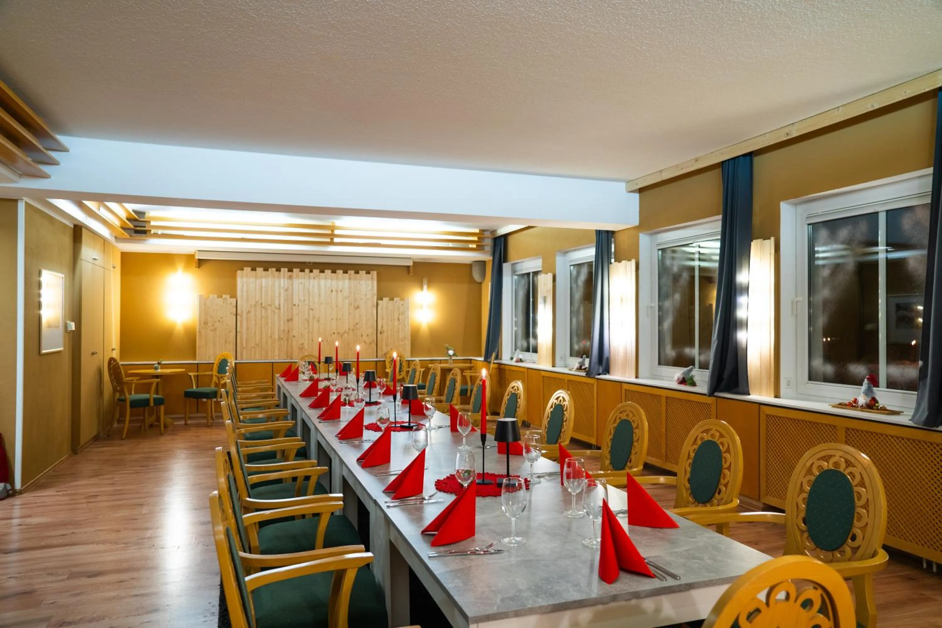 Restaurant/places to eat in Berghotel Drei Brüder Höhe