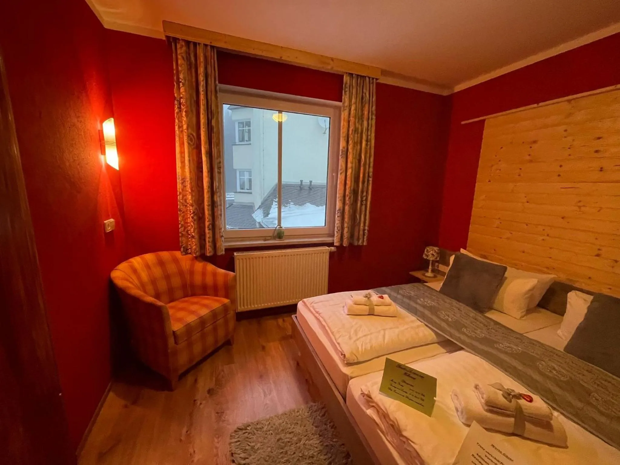 Bedroom, Bed in Berghotel Drei Brüder Höhe