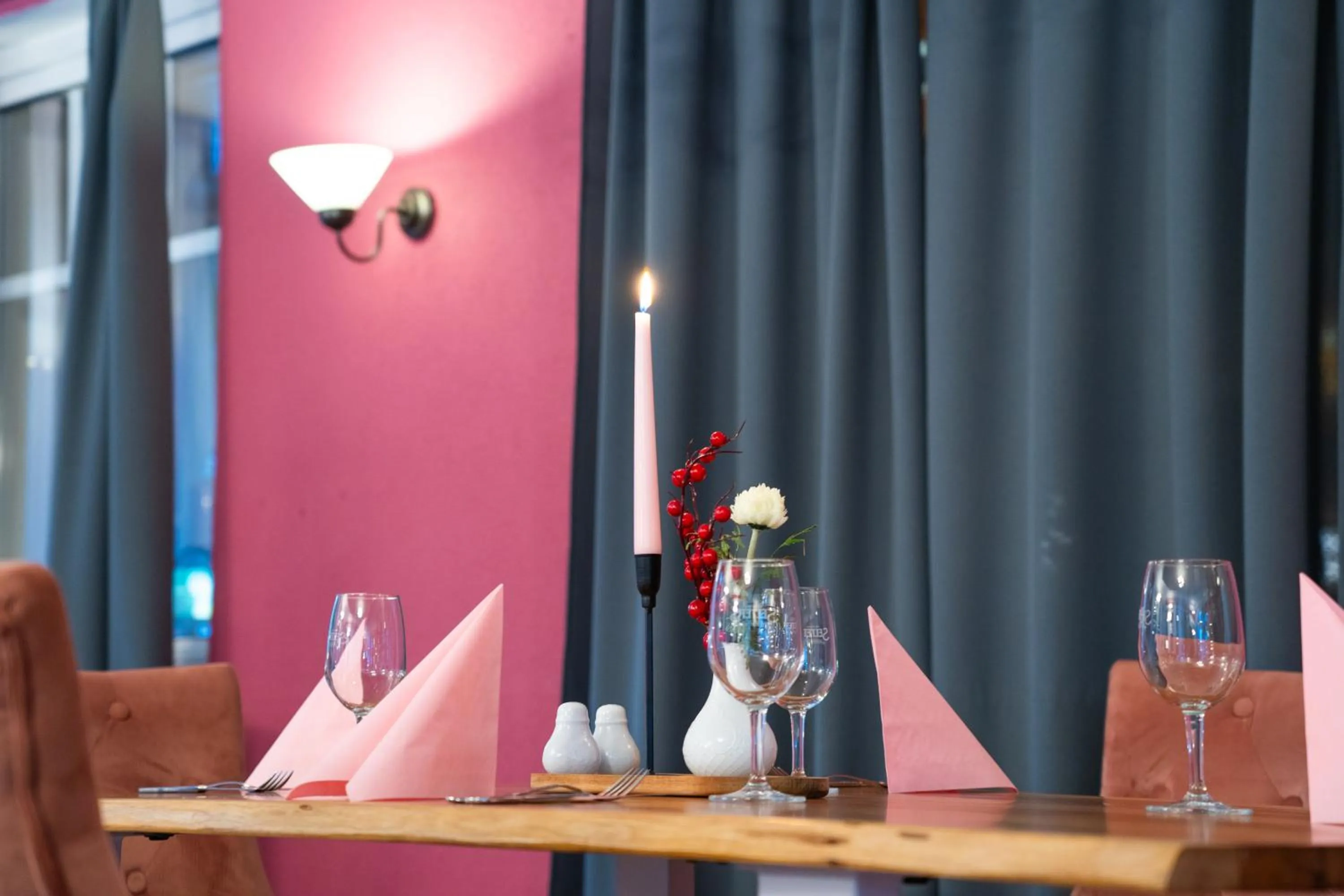 Restaurant/places to eat in Berghotel Drei Brüder Höhe