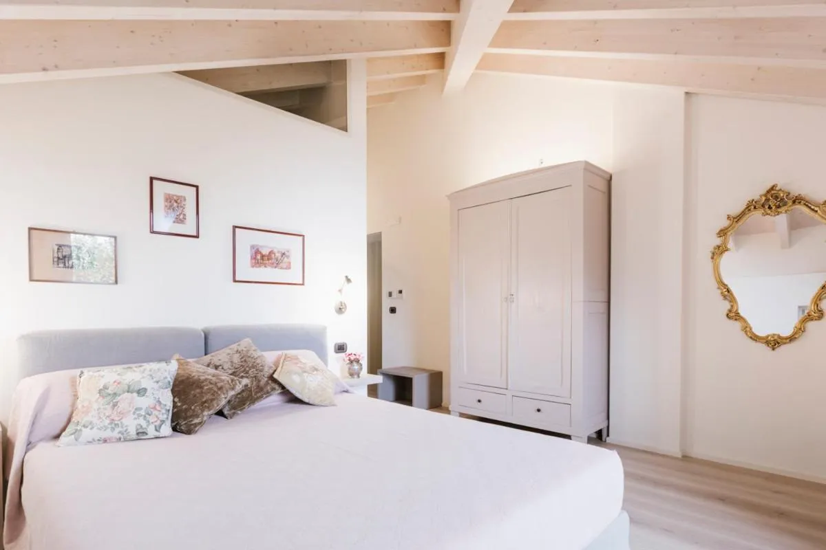 Bed in Villa Trisano