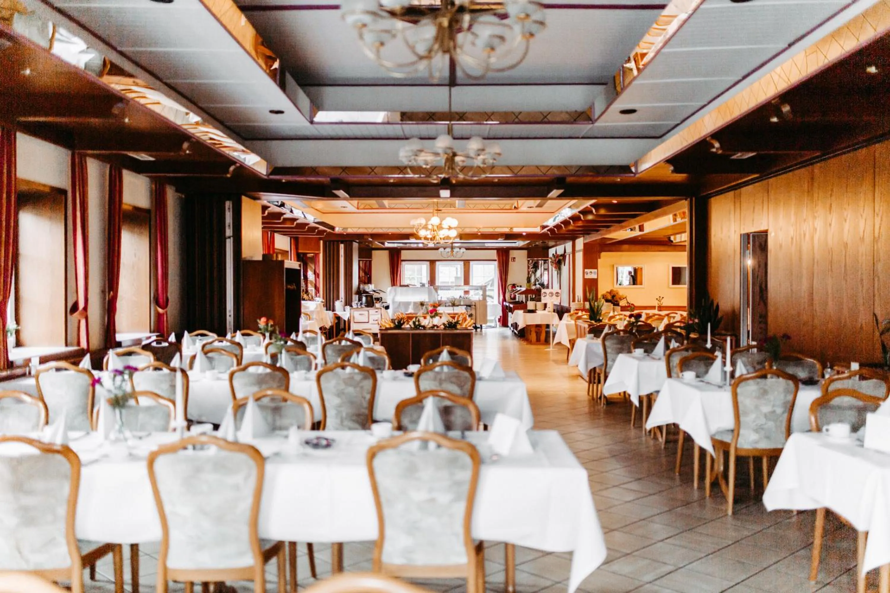 Restaurant/places to eat in Akzent Hotel Zur Grünen Eiche