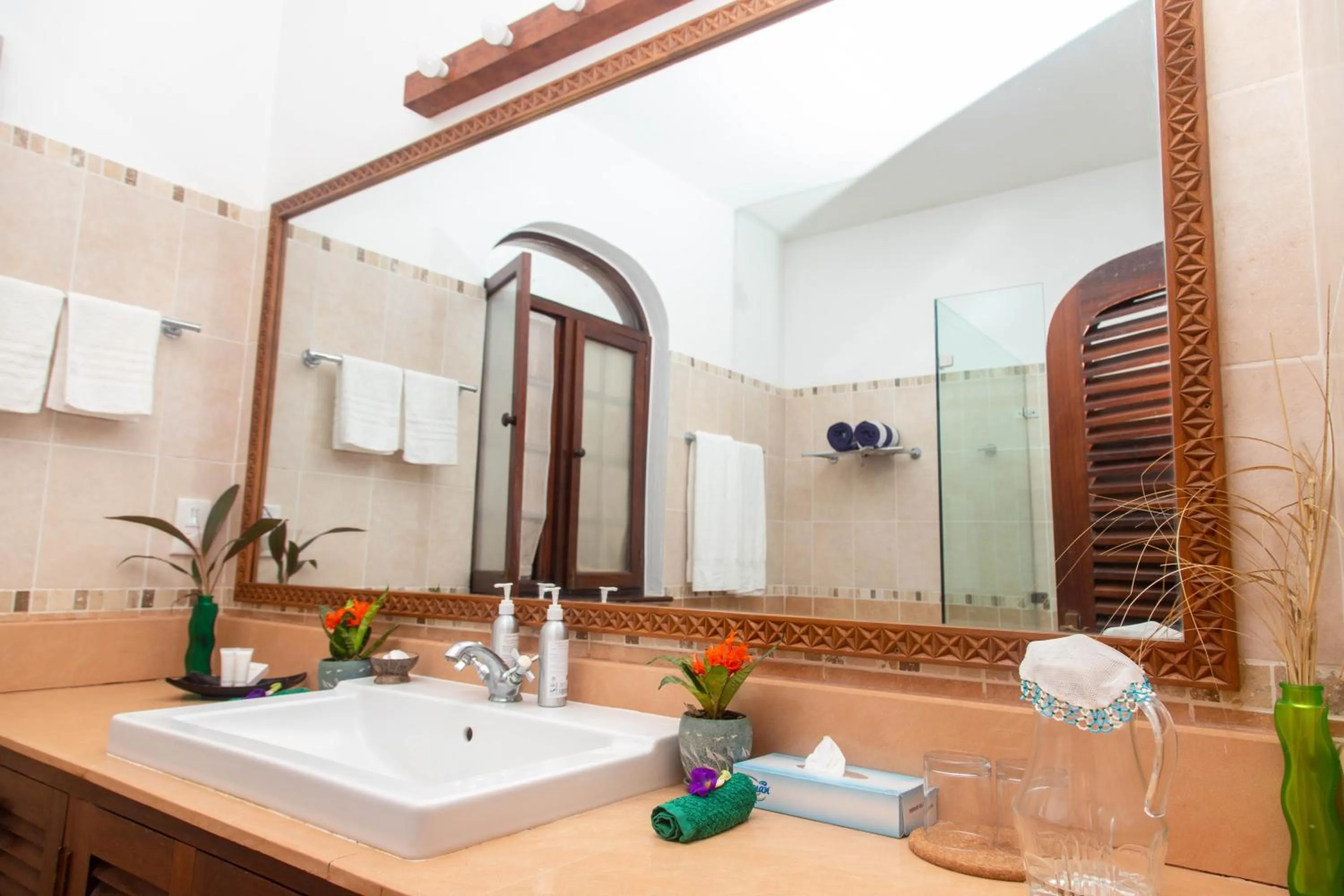 Bathroom in Asha Boutique Hotel