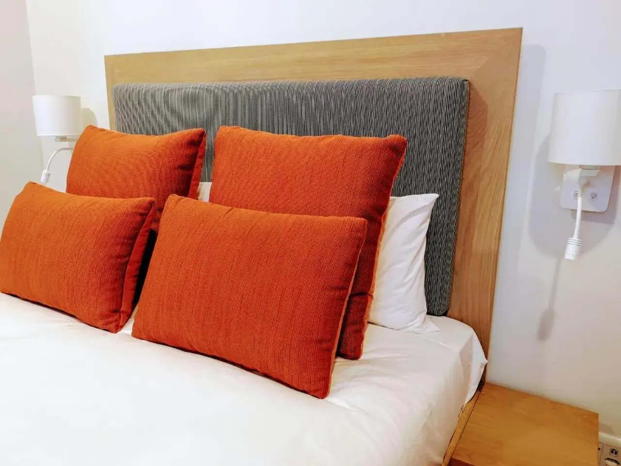 Deluxe Apartment in Urban Oasis Aparthotel Deluxe Apartment in Urban Oasis Aparthotel