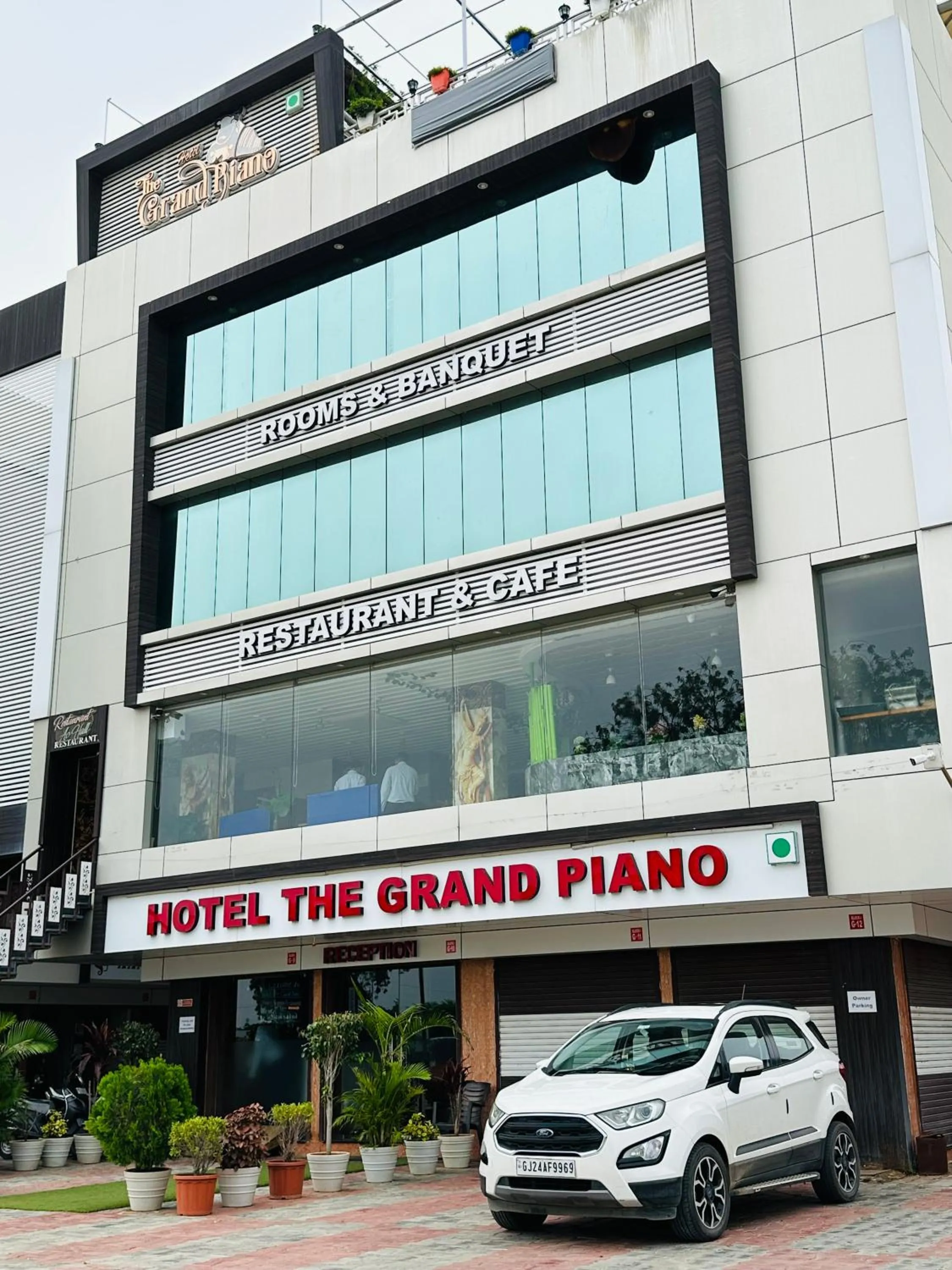 On site in Hotel The Grand Piano - Best Business Hotel in Patan