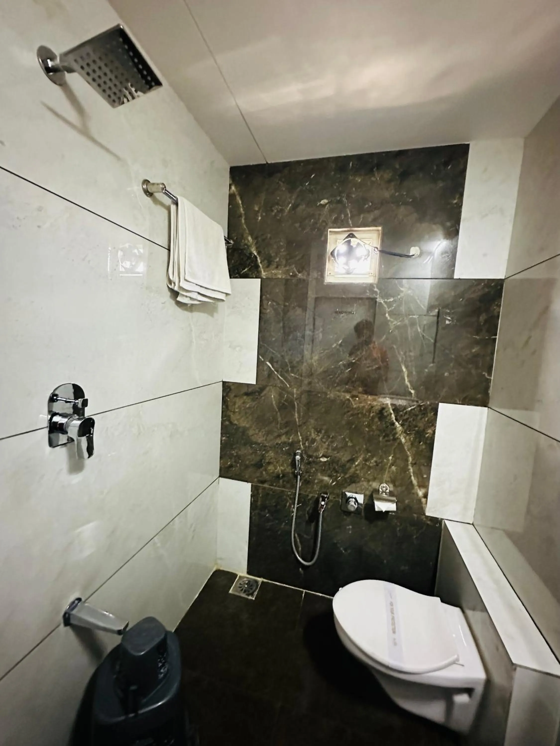 Bed in Hotel The Grand Piano - Best Business Hotel in Patan