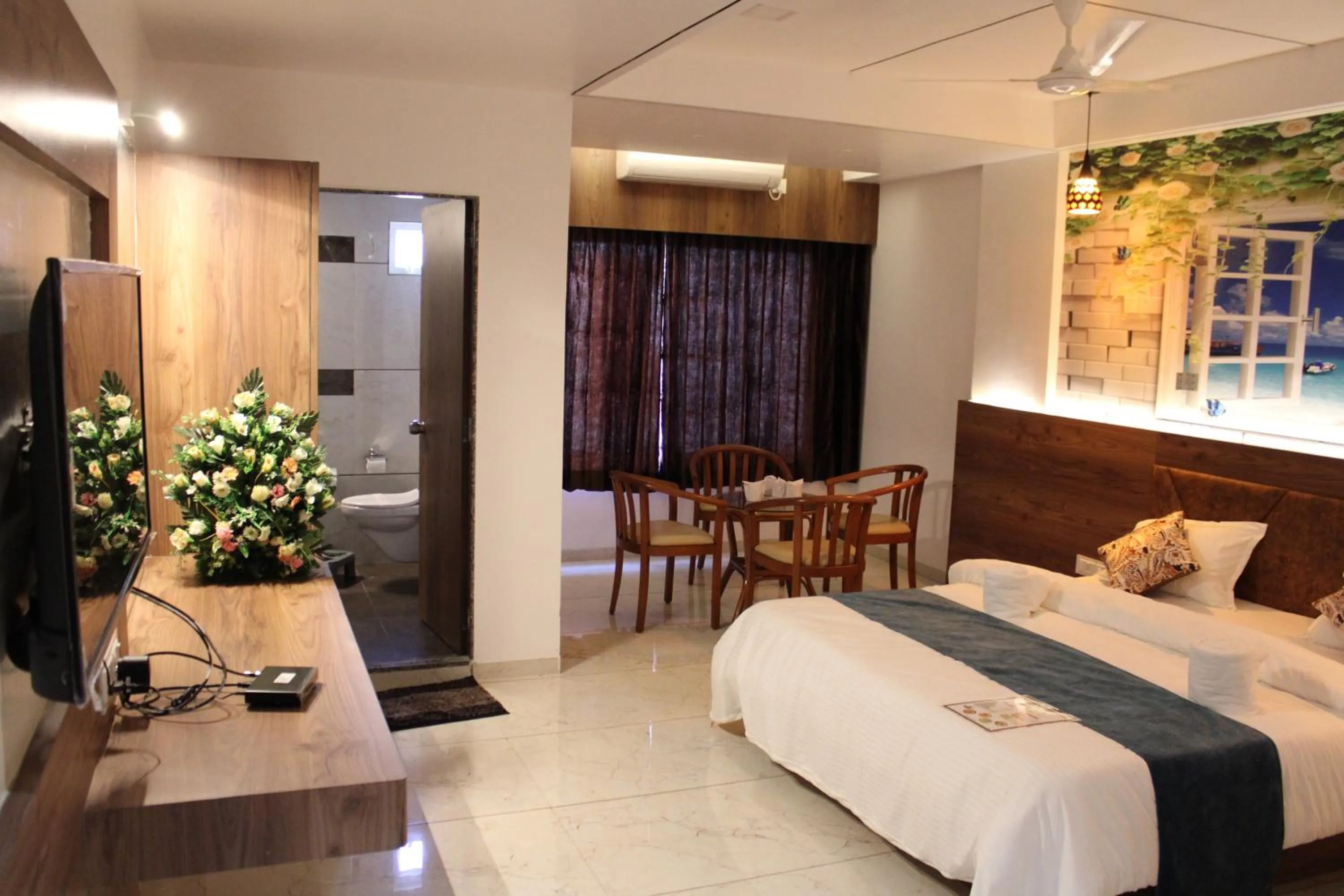 Bed in Hotel The Grand Piano - Best Business Hotel in Patan