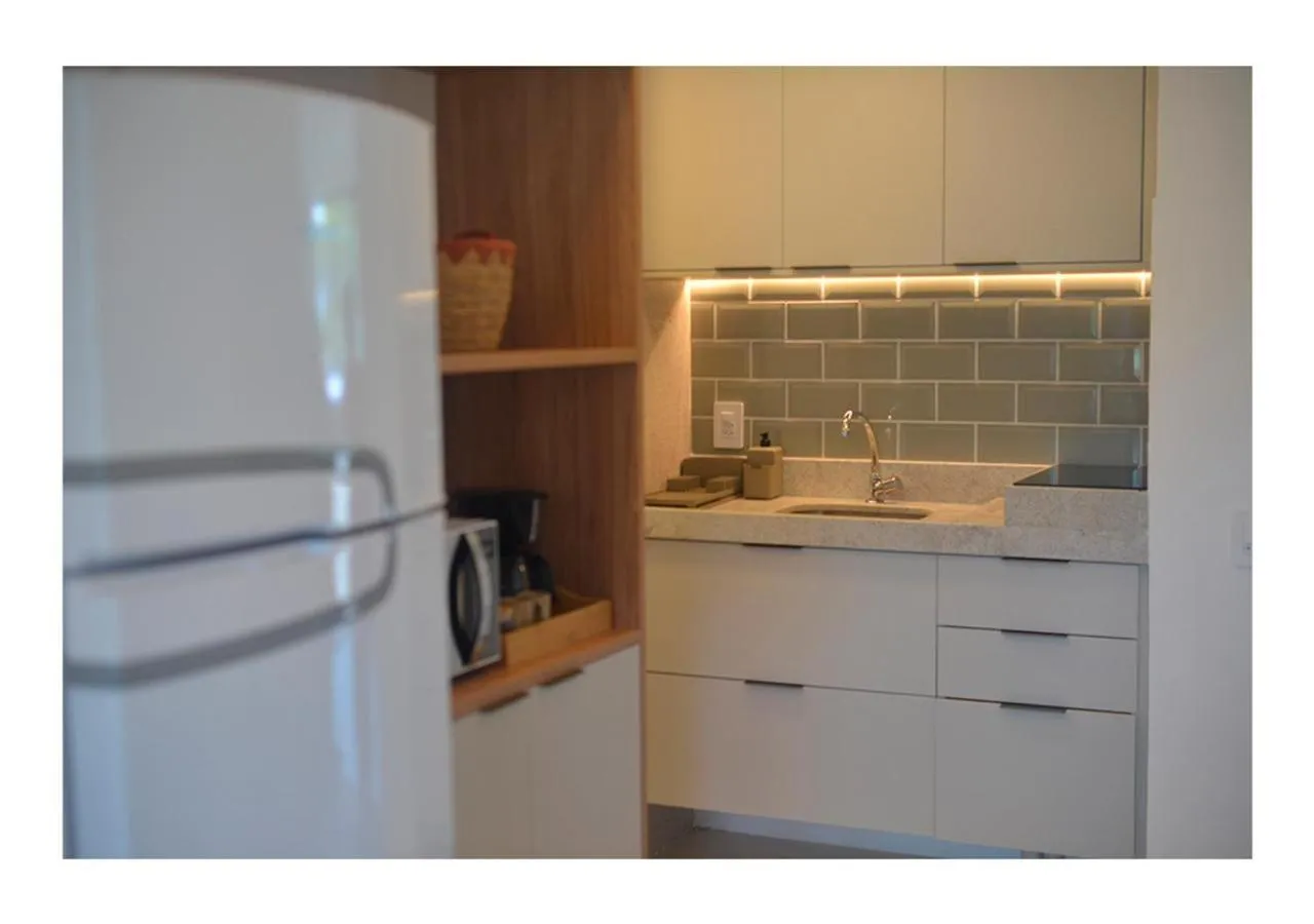 Kitchen or kitchenette in Flat Beach Class Muro Alto 1107