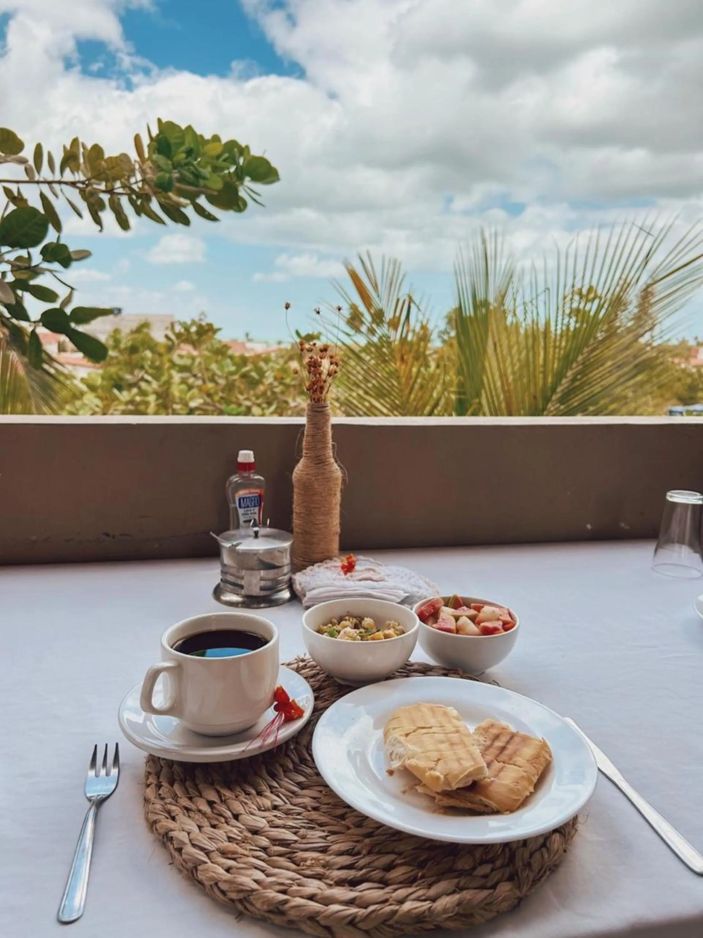 Breakfast in Uru Pousada