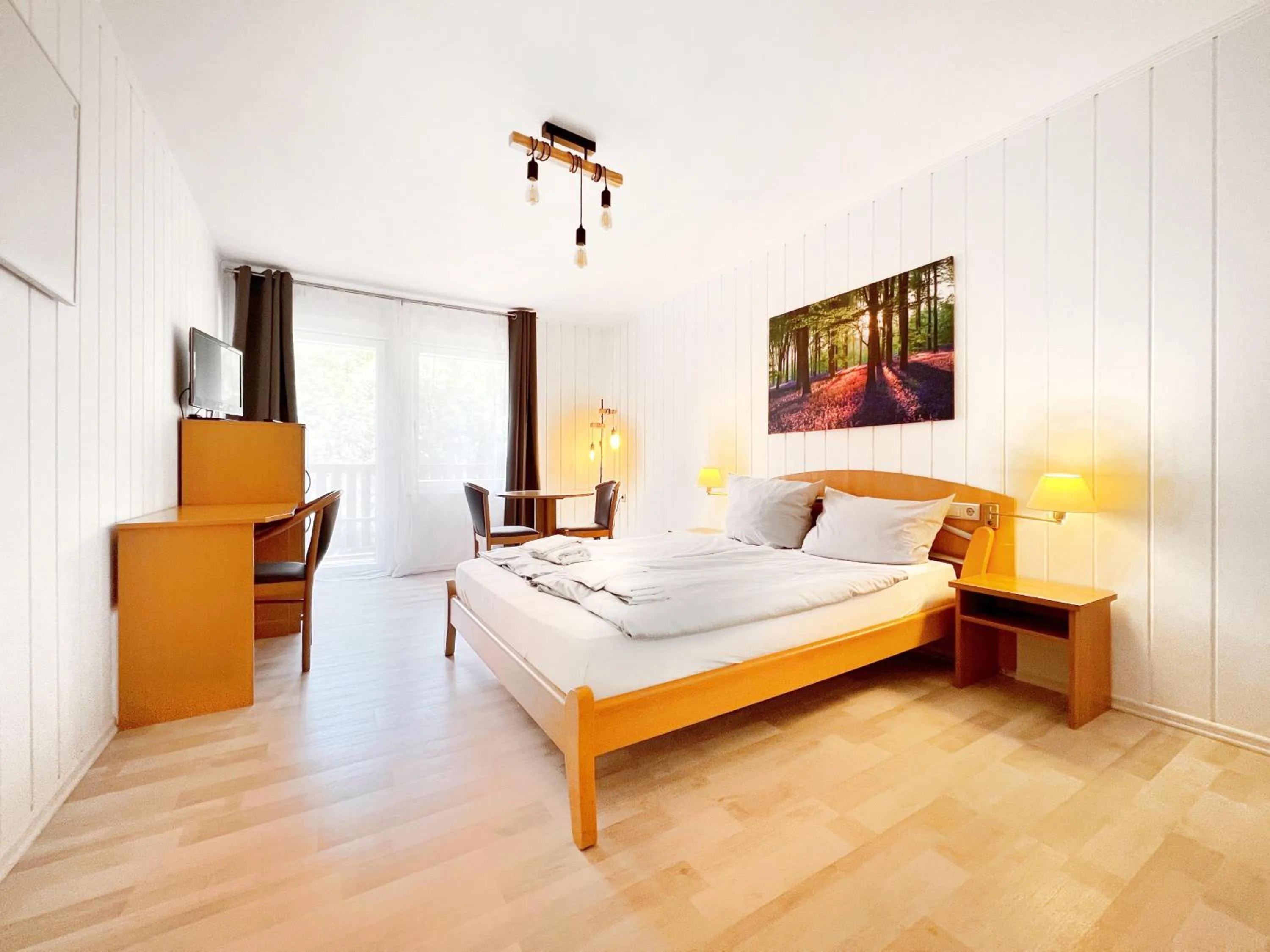 Photo of the whole room, Bed in WAGNERS Hotel im Frankenwald