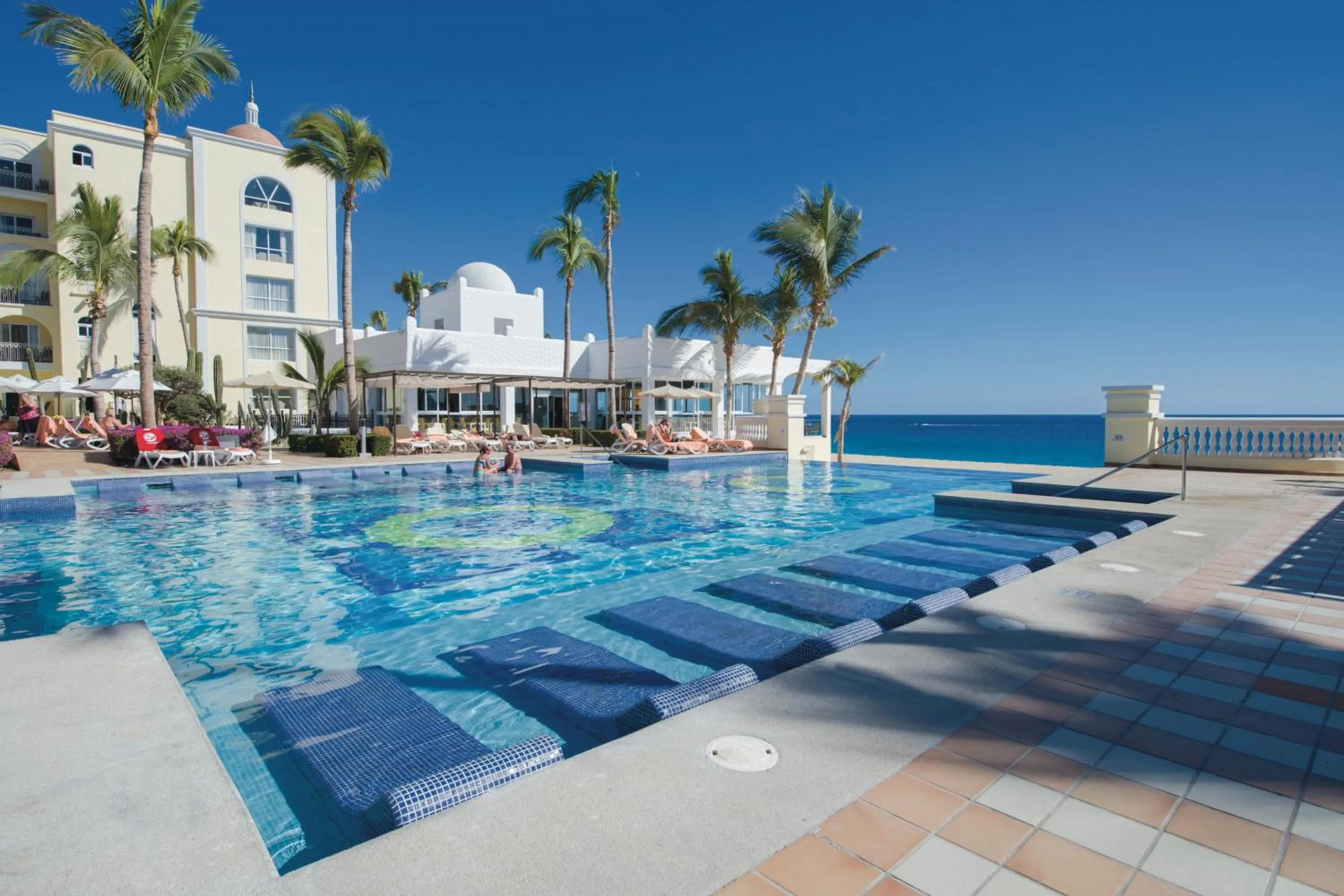 Swimming pool in Riu Palace Cabo San Lucas - All Inclusive