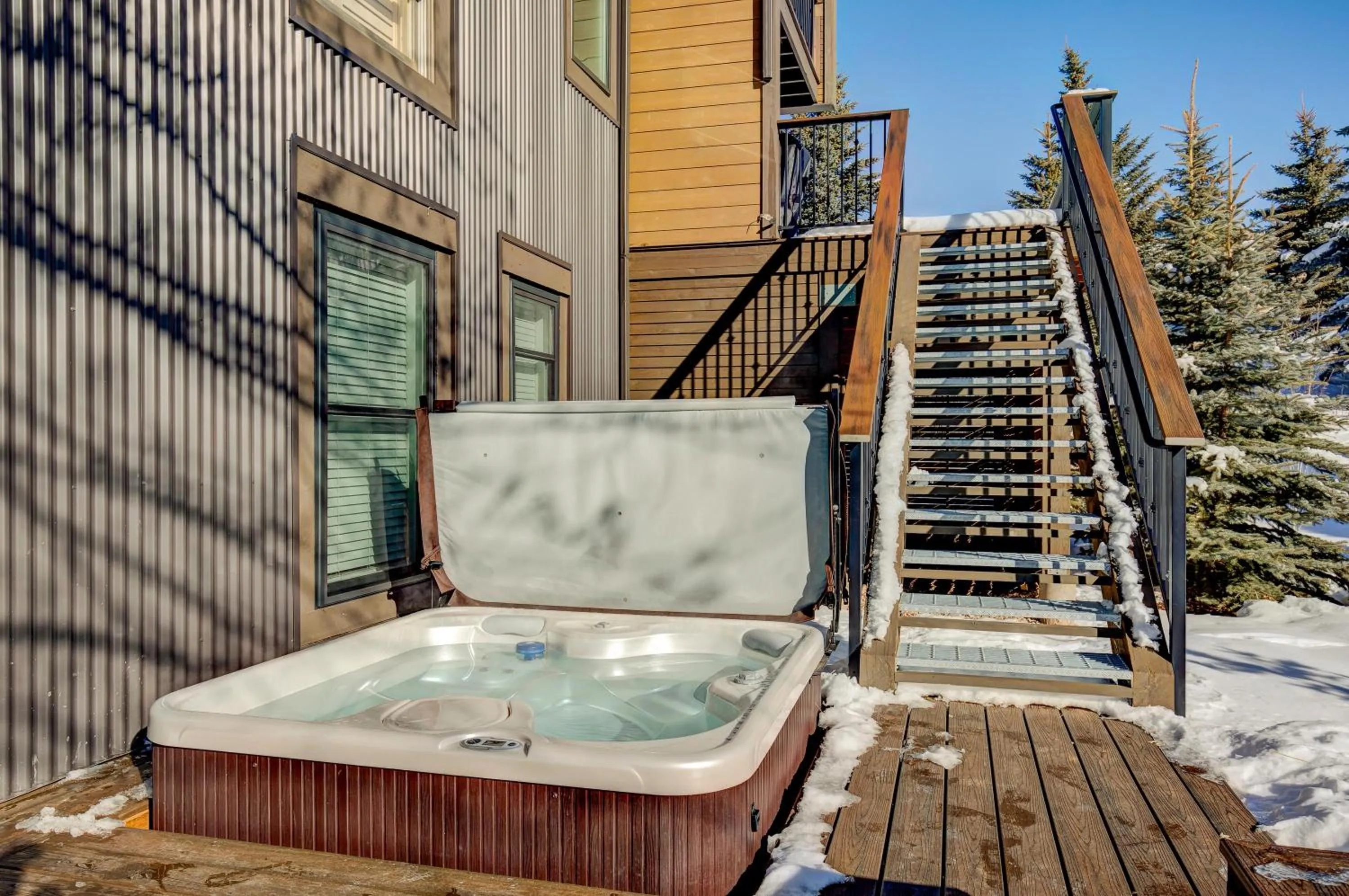 Fairway Village 2570