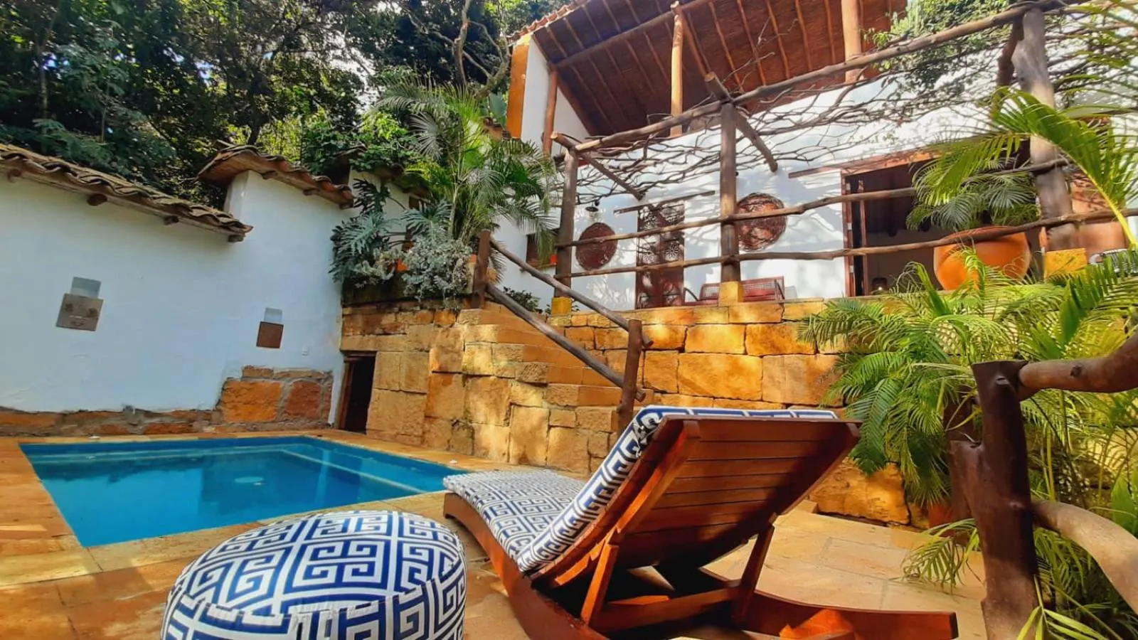 Pool view in Casa Yahri