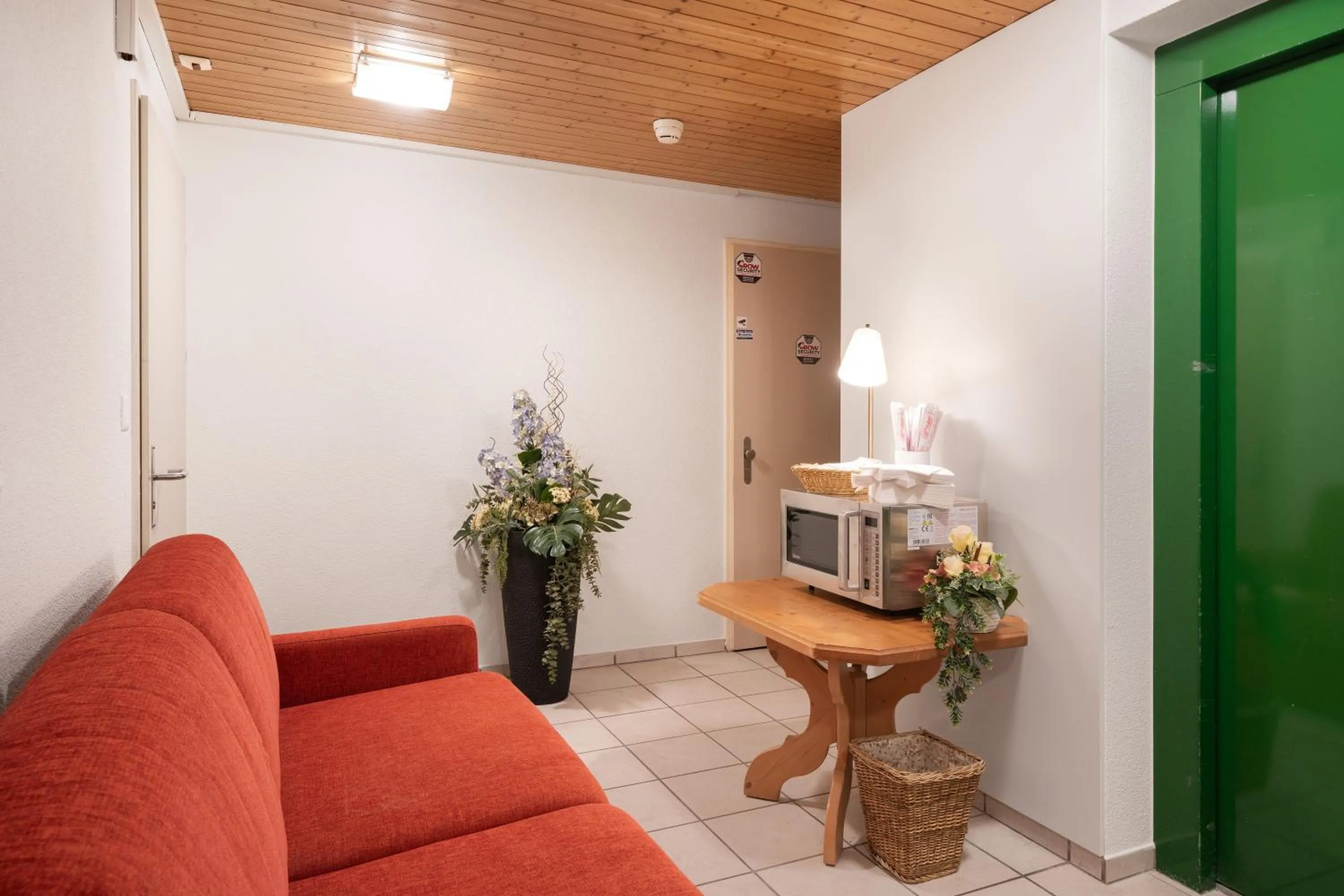 microwave in Hotel Grindelwalderhof