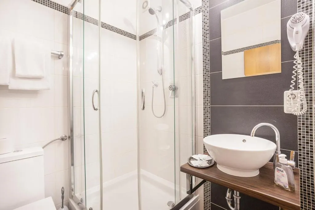 Bathroom in Hotel Union by TM