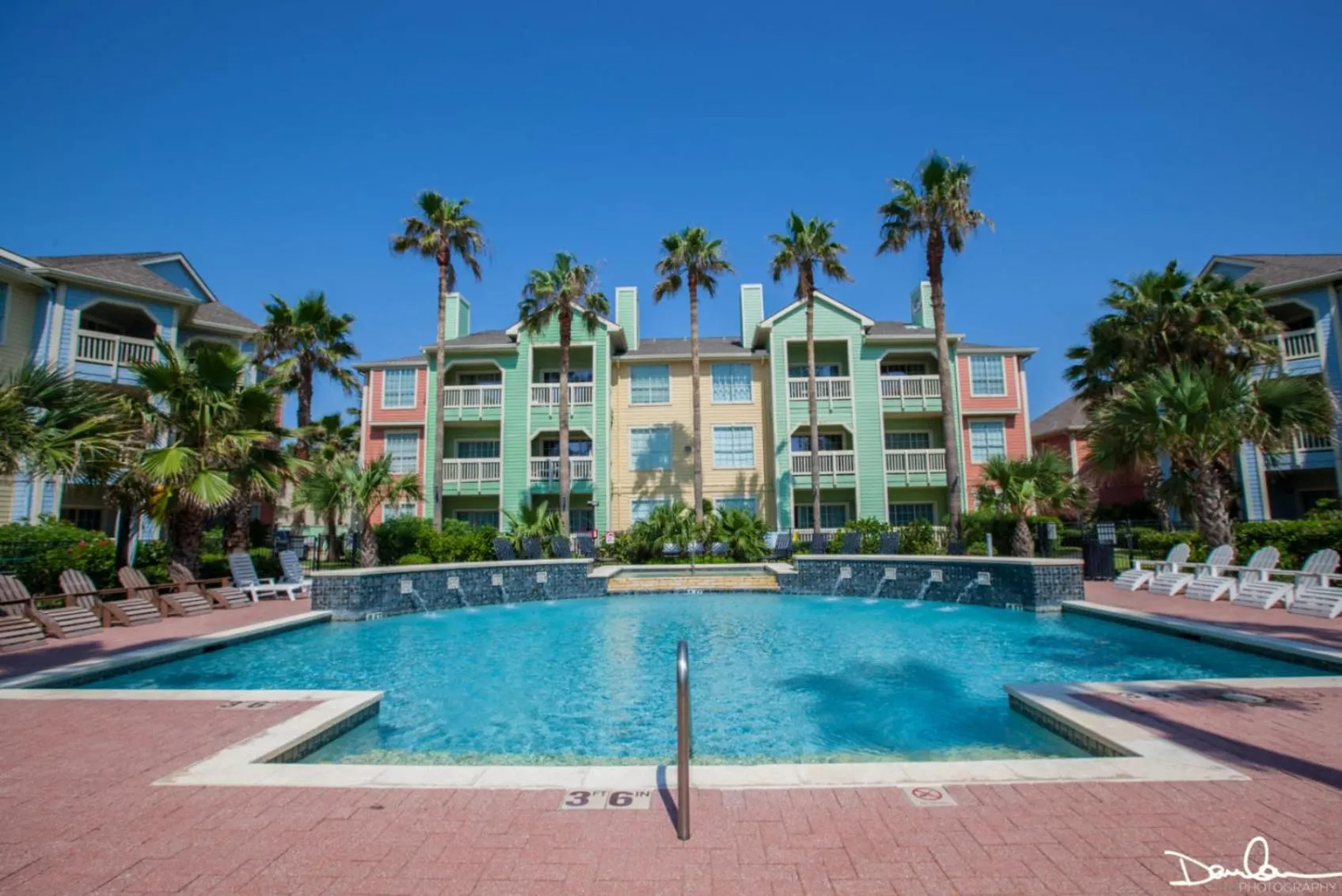 Property building in The Dawn Oceanfront Condo on Seawall Blvd