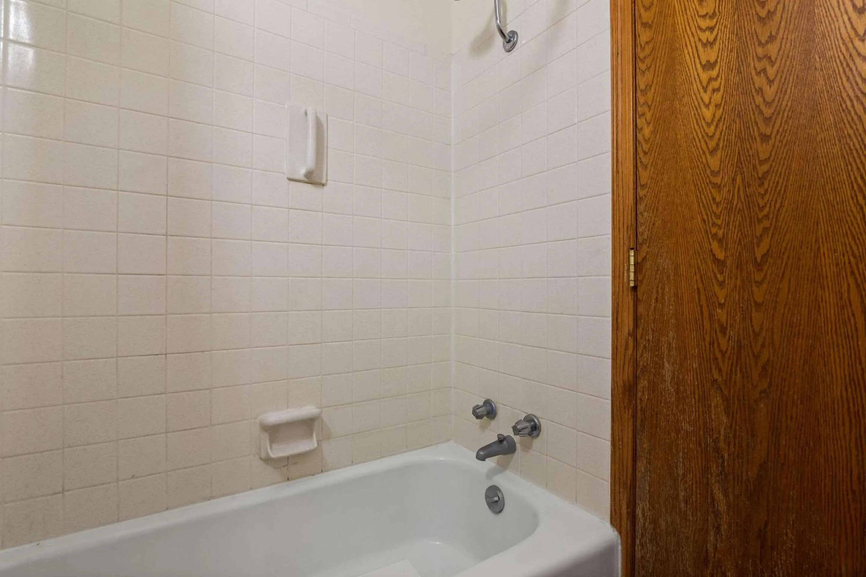 Bedroom in Rodeway Inn McPherson East