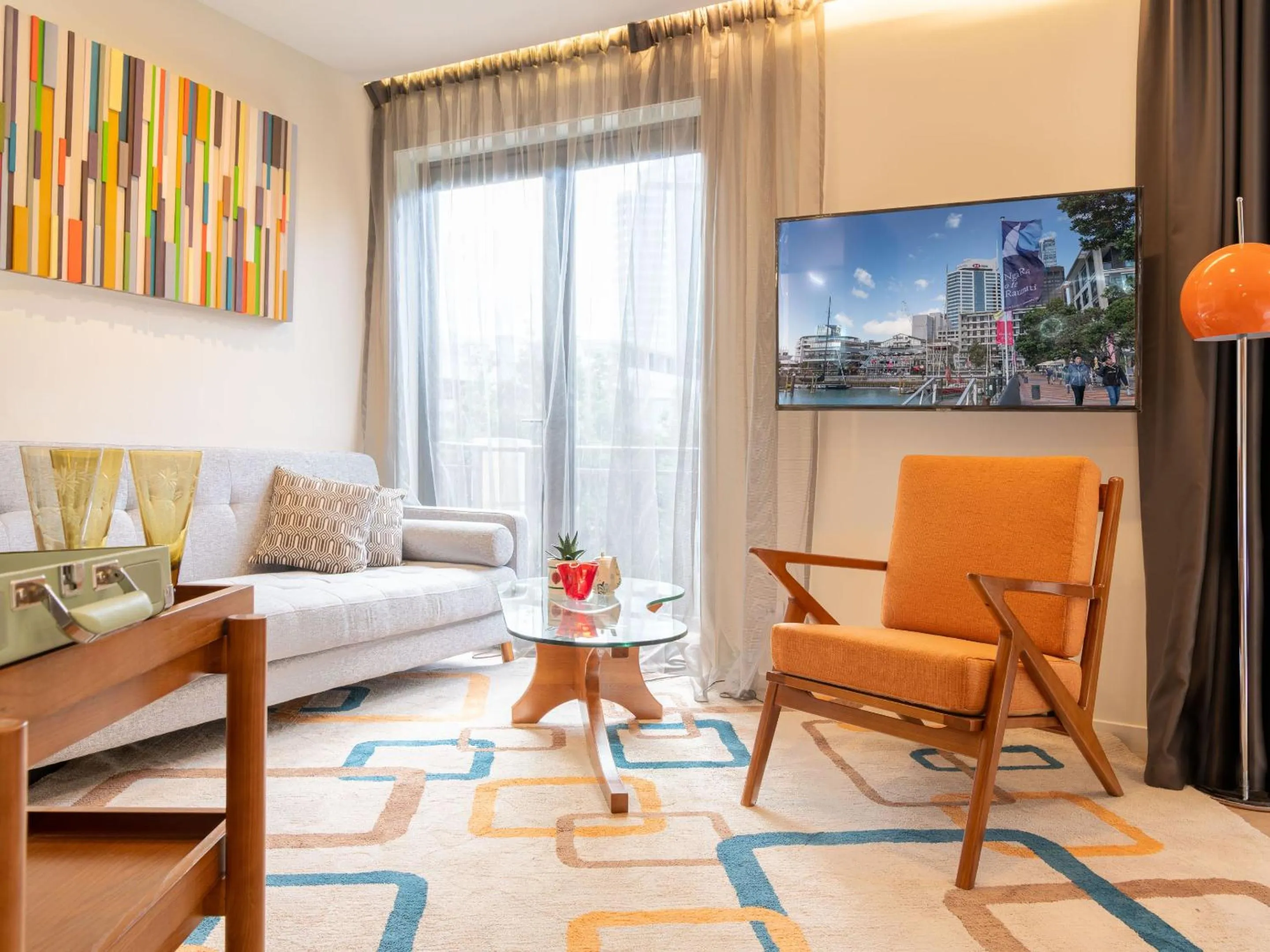 Living room in Ohtel Auckland