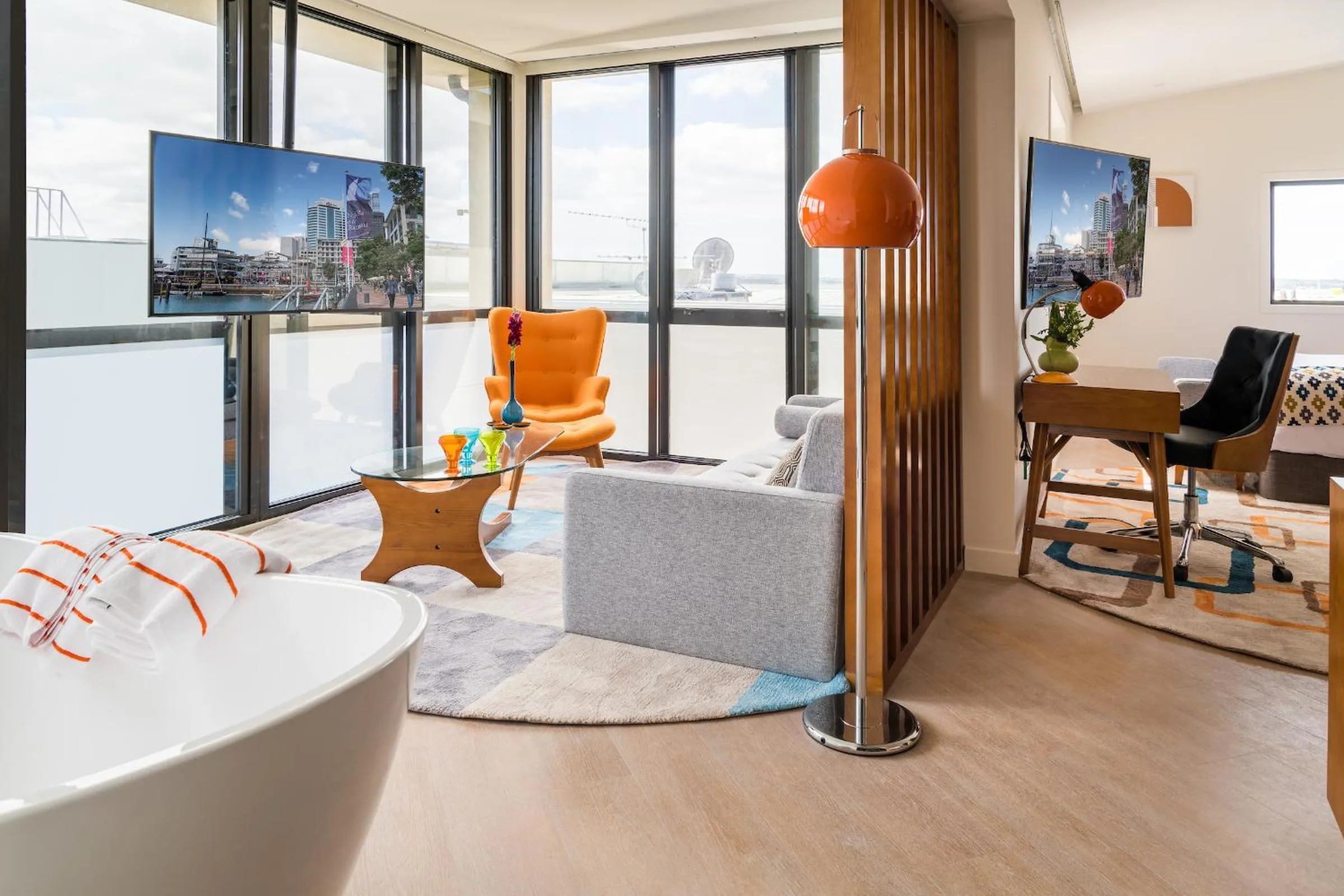 TV and multimedia in Ohtel Auckland