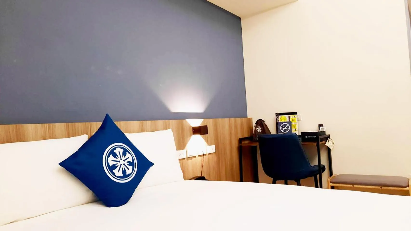 Bed in Holo Hotel Tainan