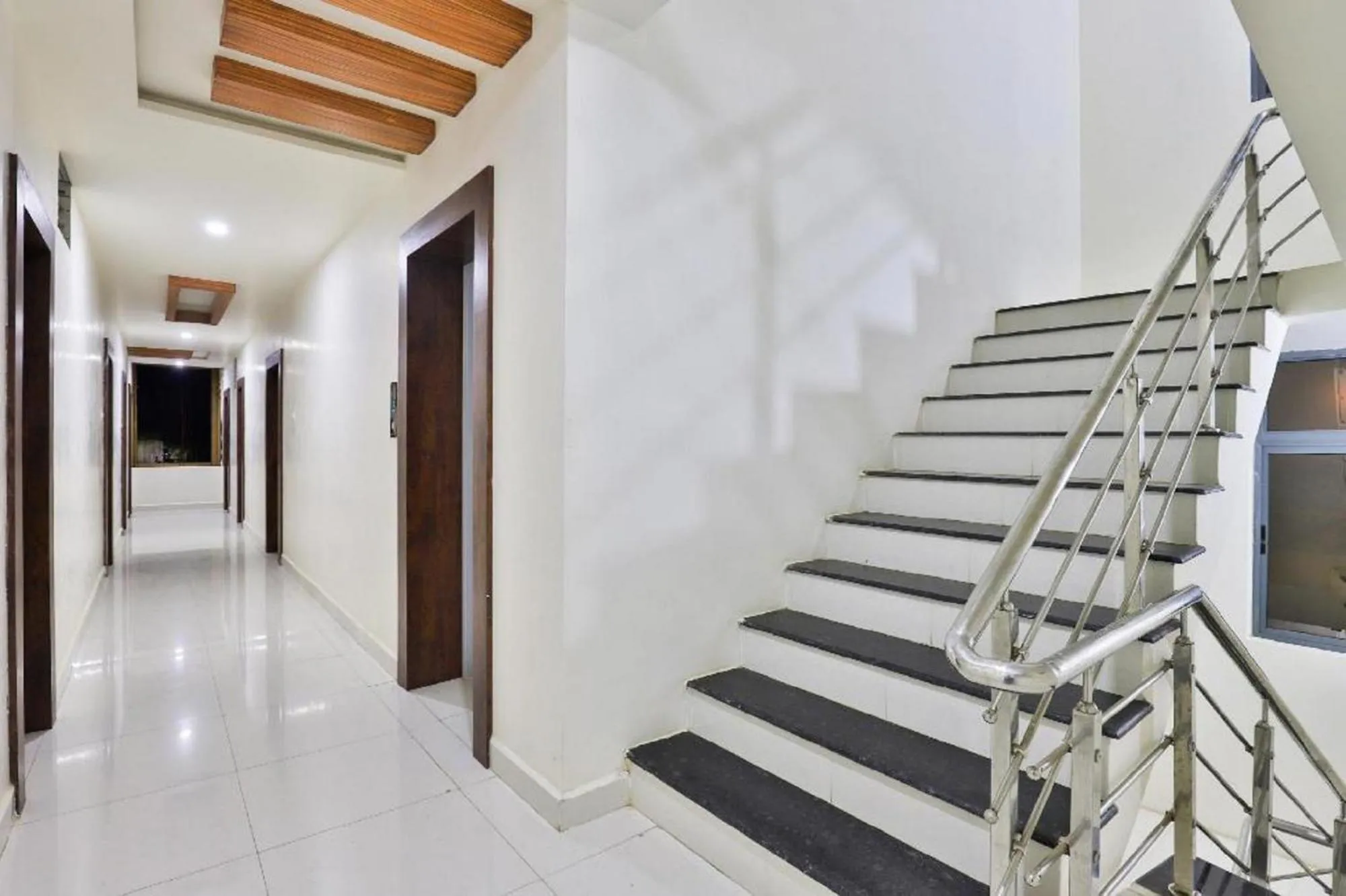 Lobby or reception in Hotel Bansidhar-Somnath