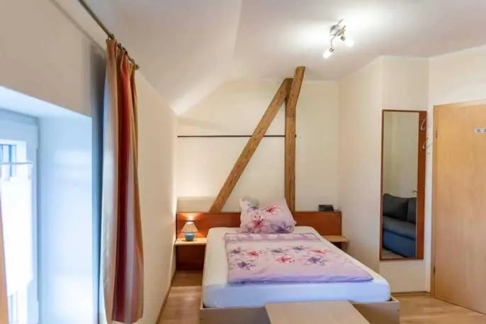 Bed in Gaststätte und Pension Zur Einkehr