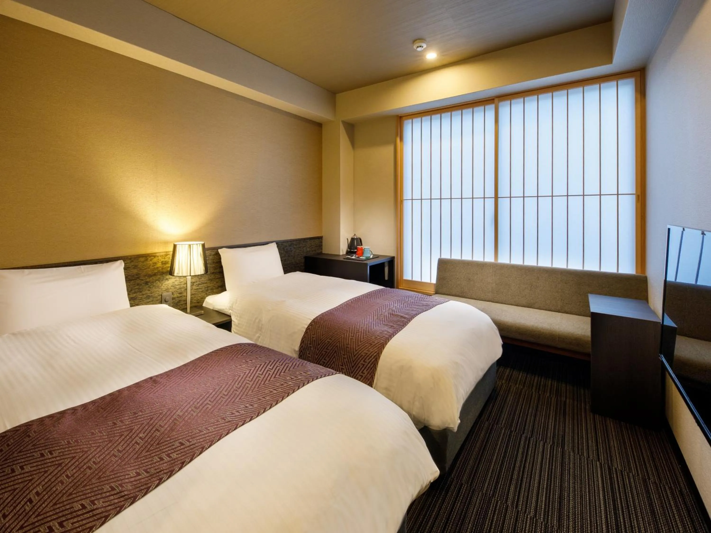 Photo of the whole room, Bed in Connect inn Shichijo-Kawaramachi