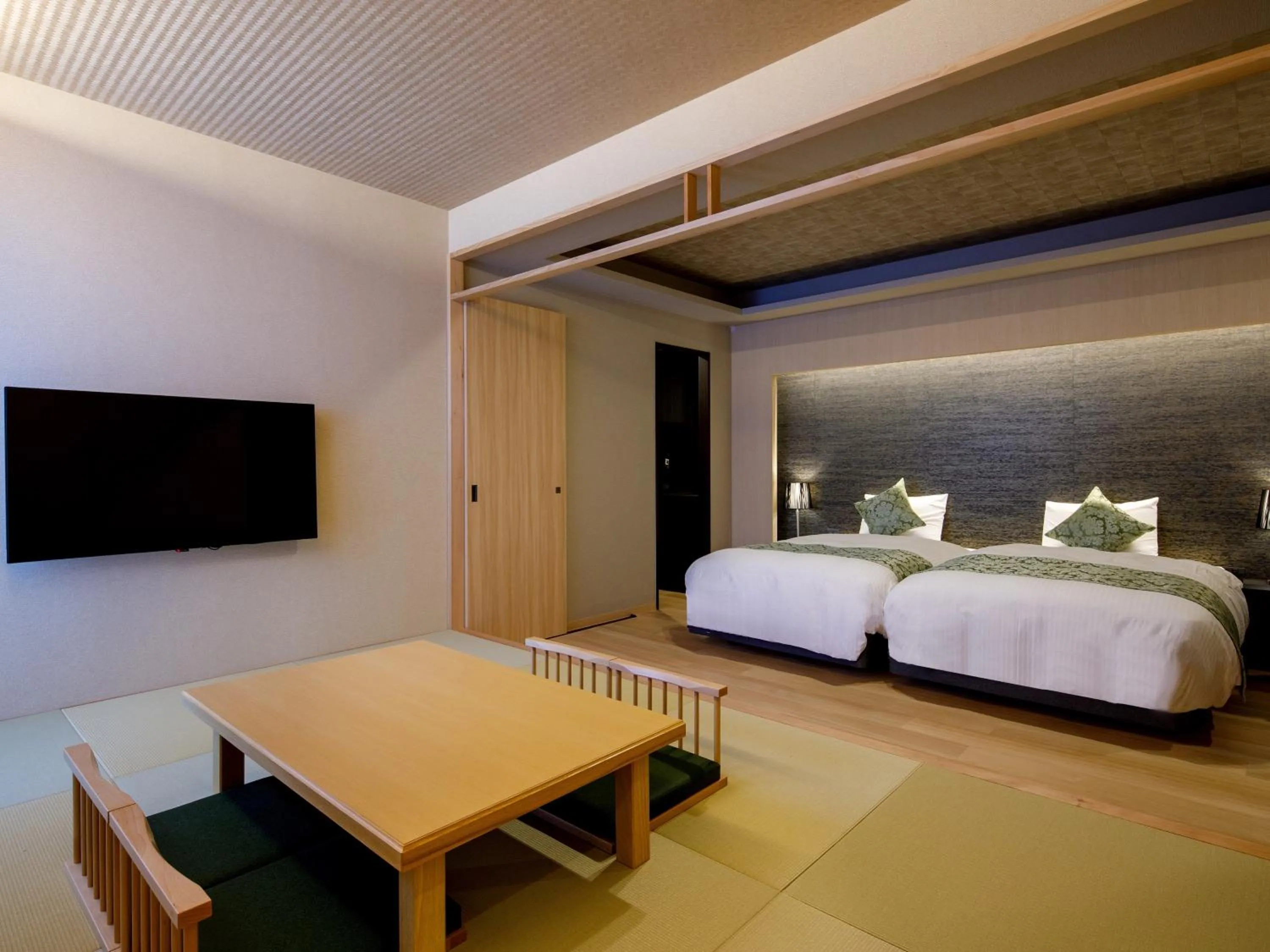 Photo of the whole room, Bed in Connect inn Shichijo-Kawaramachi